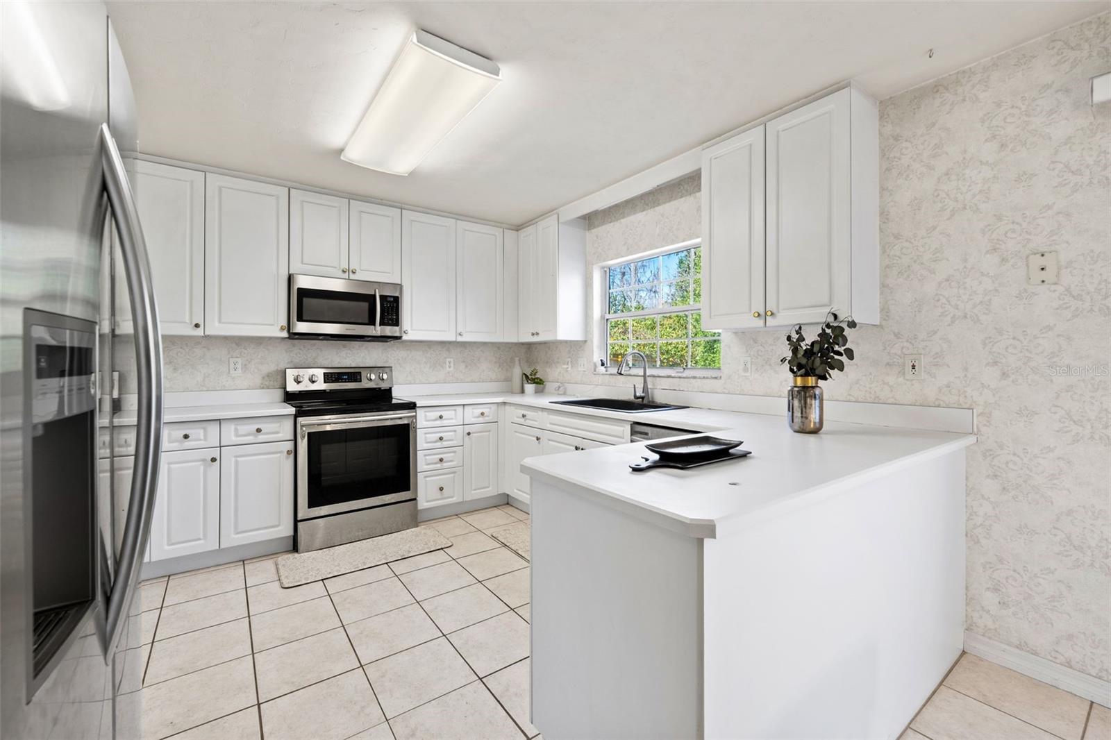 Image 11 of 43 For 7018 50th Terrace