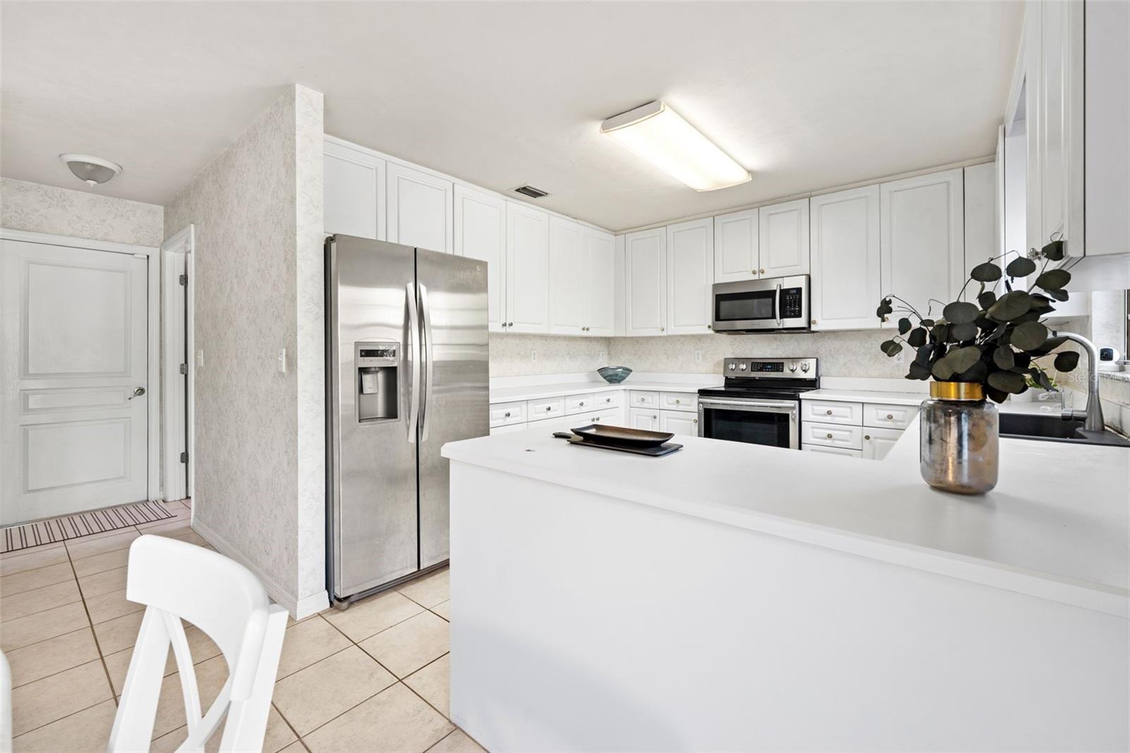 Image 14 of 43 For 7018 50th Terrace