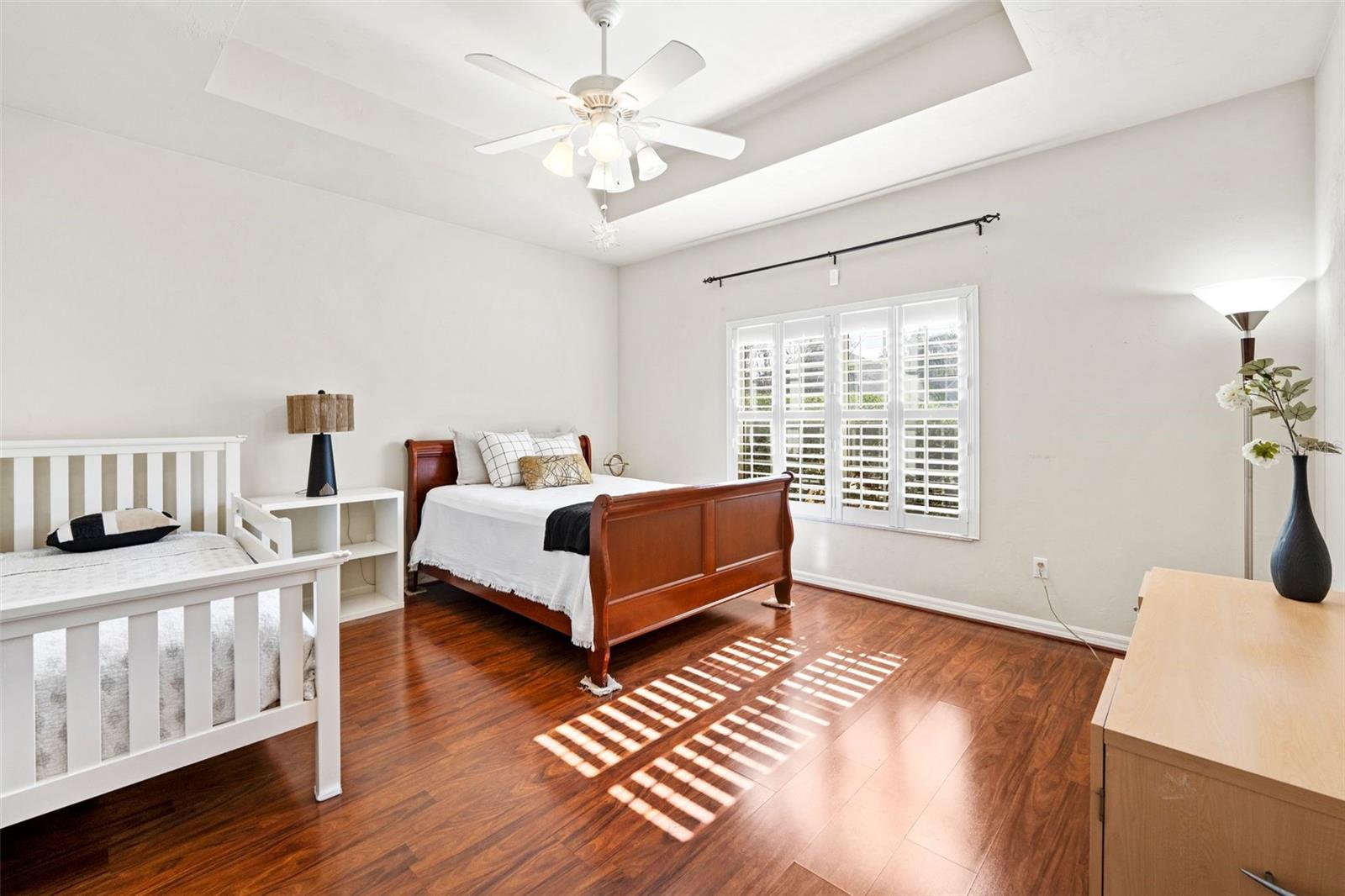 Image 17 of 43 For 7018 50th Terrace