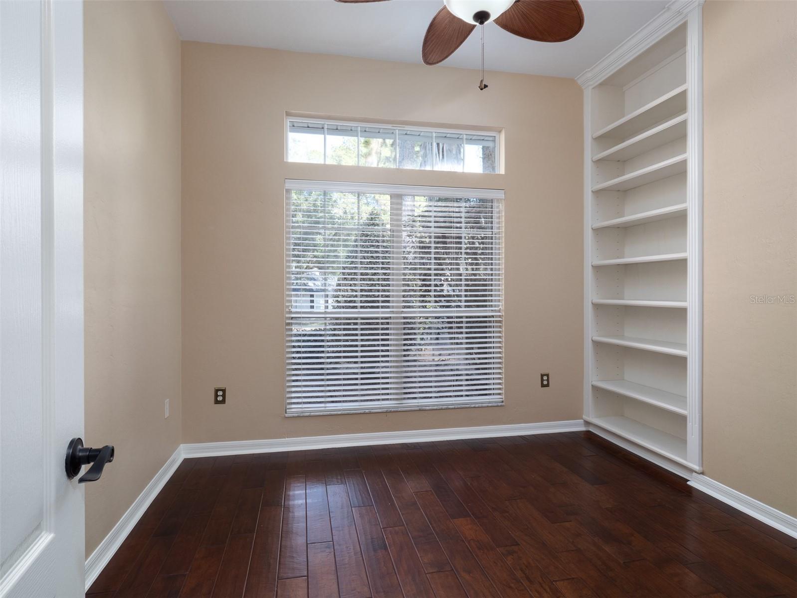 Image 16 of 42 For 10515 21st Avenue