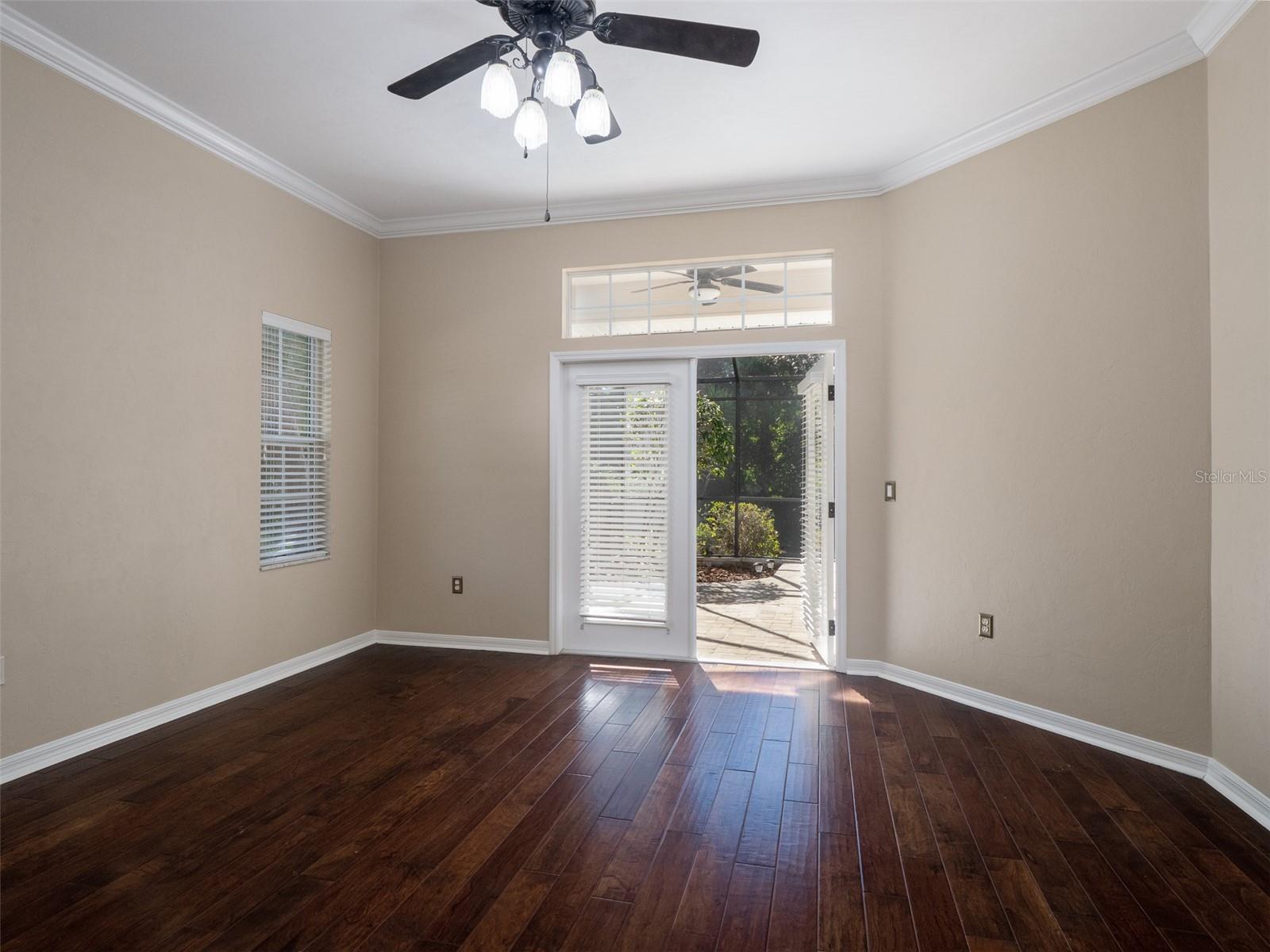 Image 17 of 42 For 10515 21st Avenue