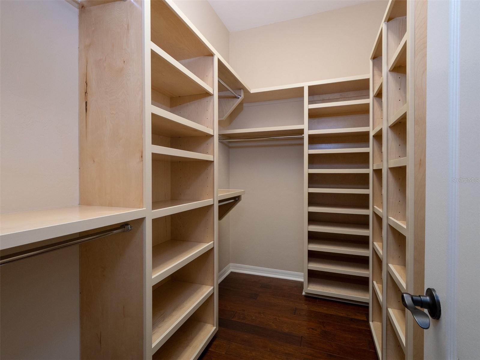 Image 20 of 42 For 10515 21st Avenue