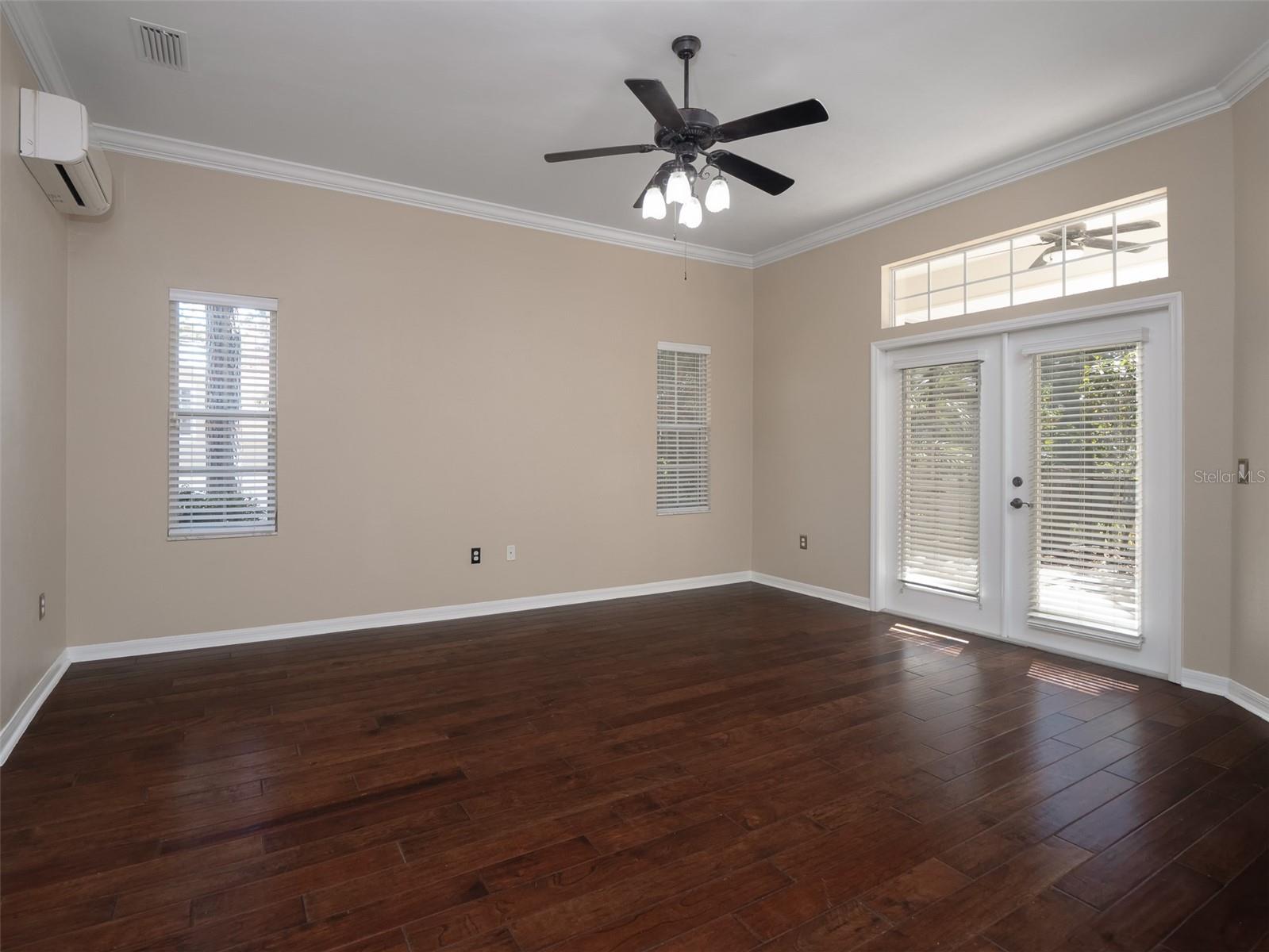 Image 6 of 42 For 10515 21st Avenue