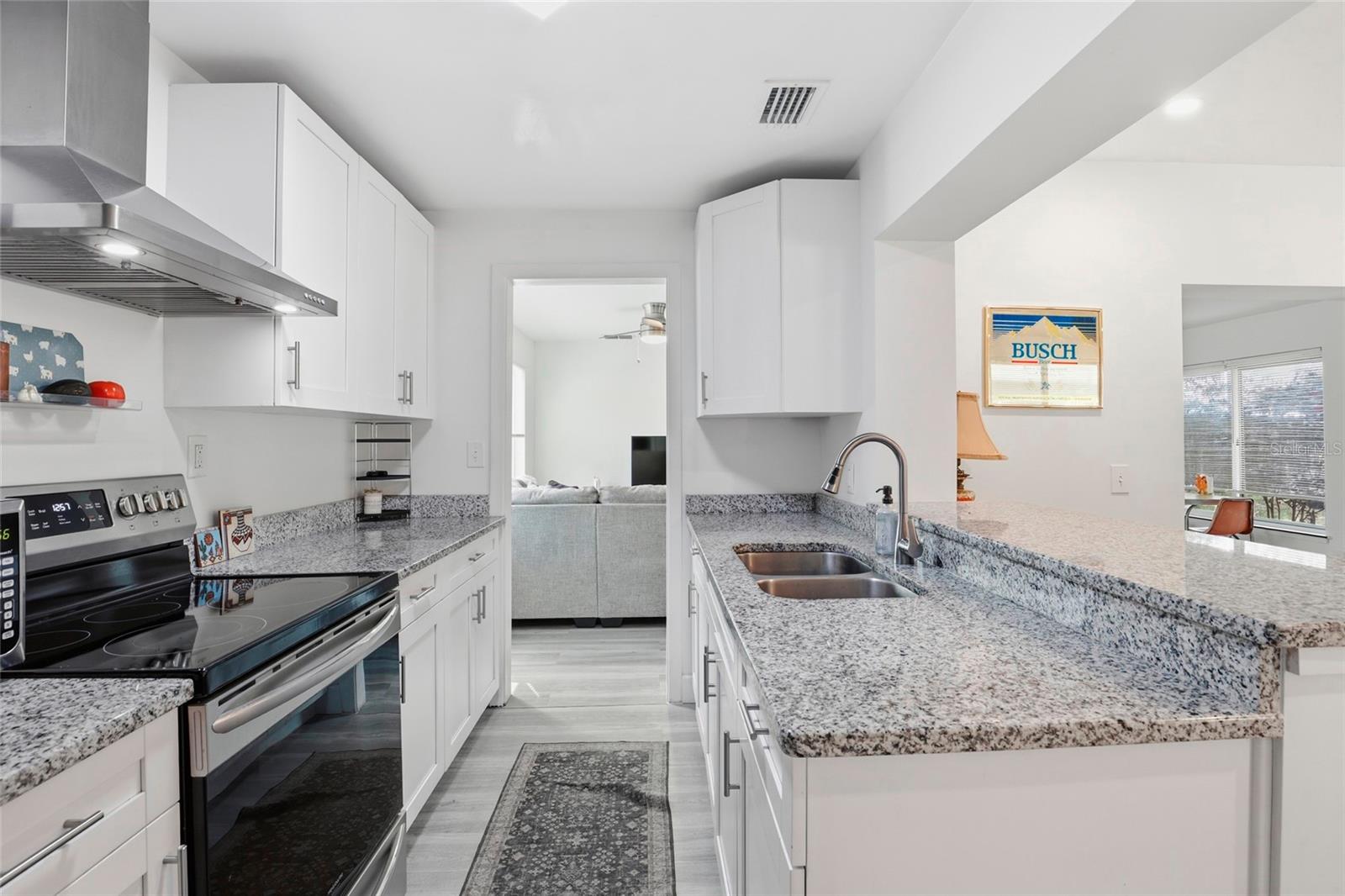 Image 11 of 38 For 1115 5th Place