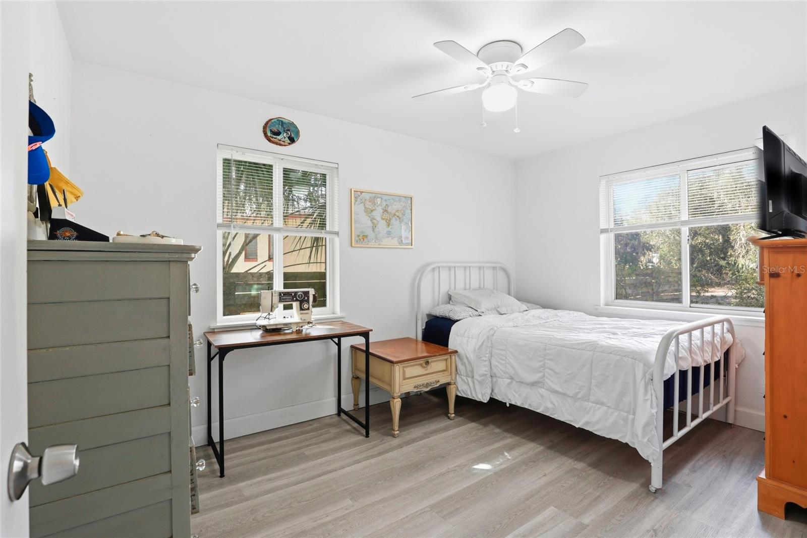 Image 19 of 38 For 1115 5th Place