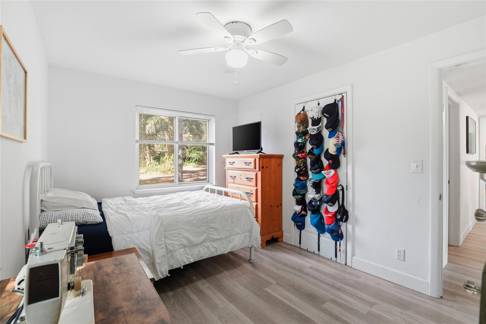 Image 20 of 38 For 1115 5th Place