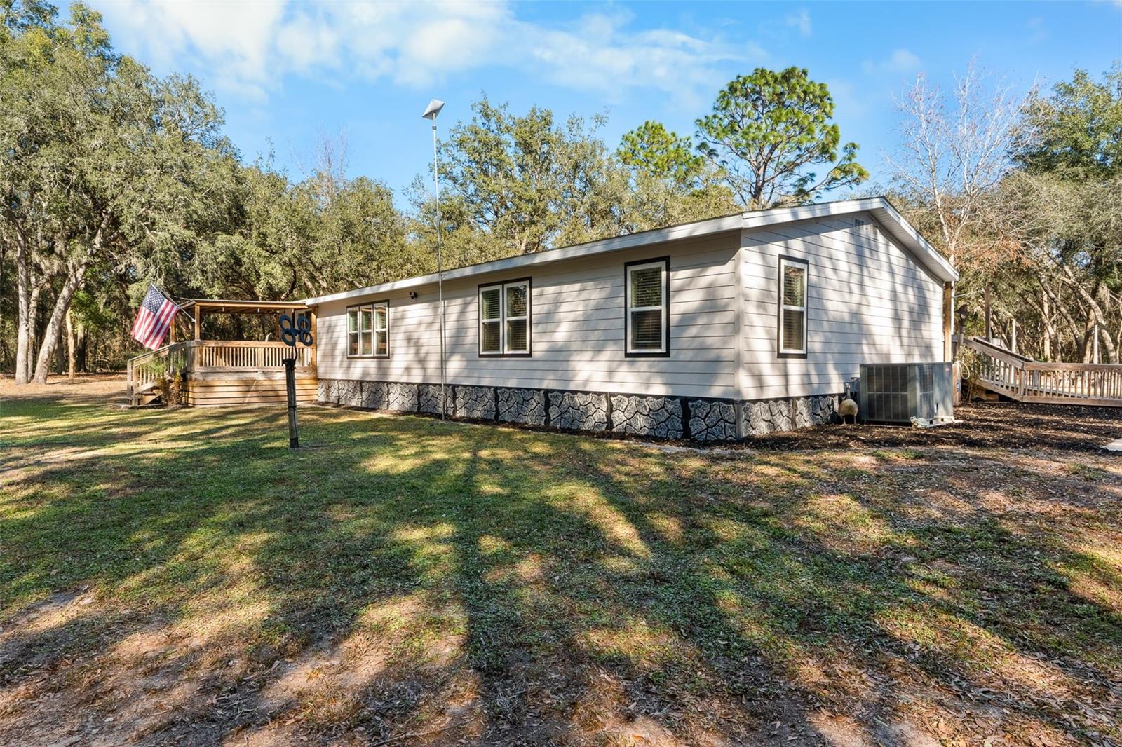 Image 14 of 47 For 14744 Nottingham Trail