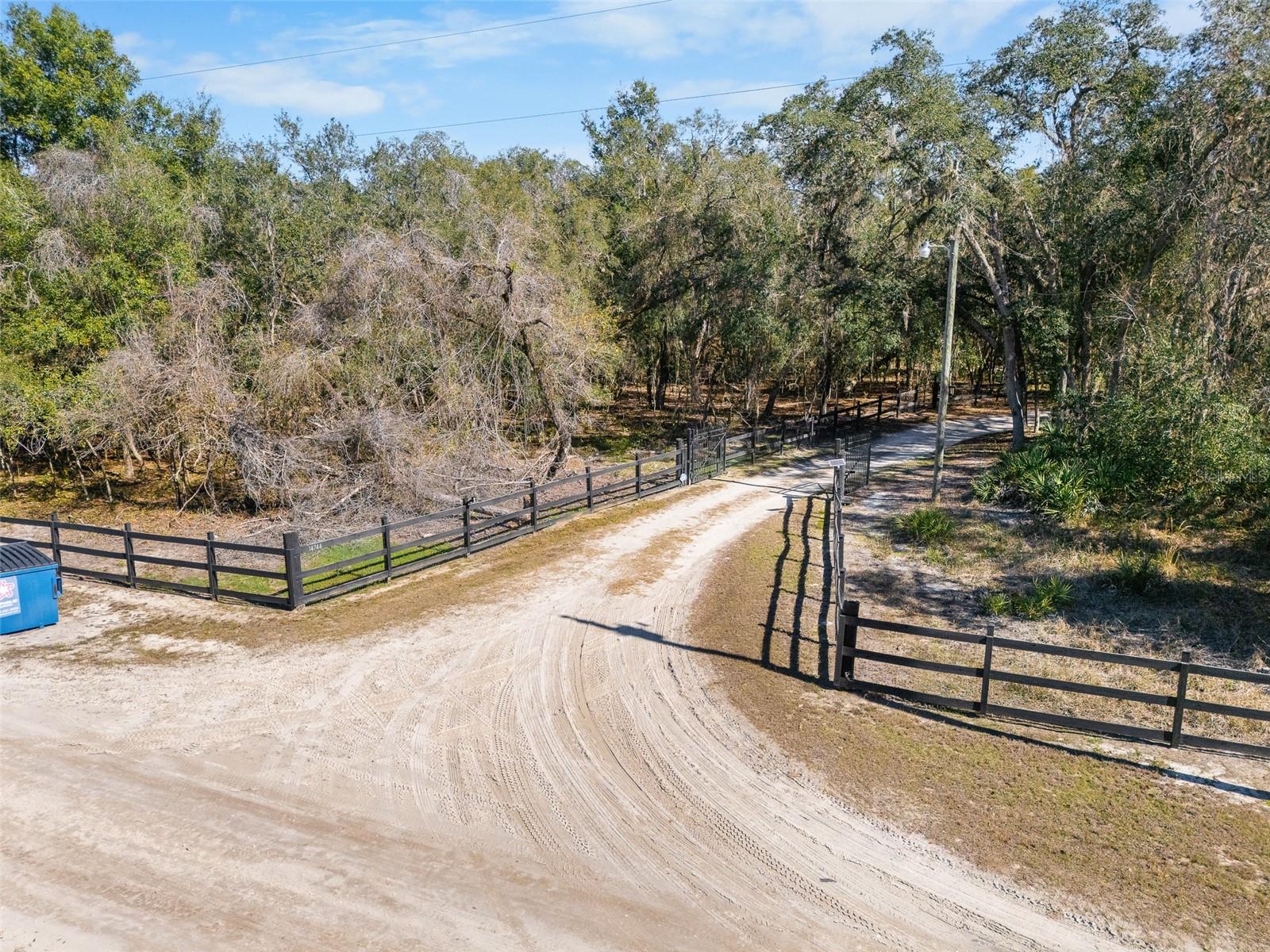 Image 3 of 47 For 14744 Nottingham Trail