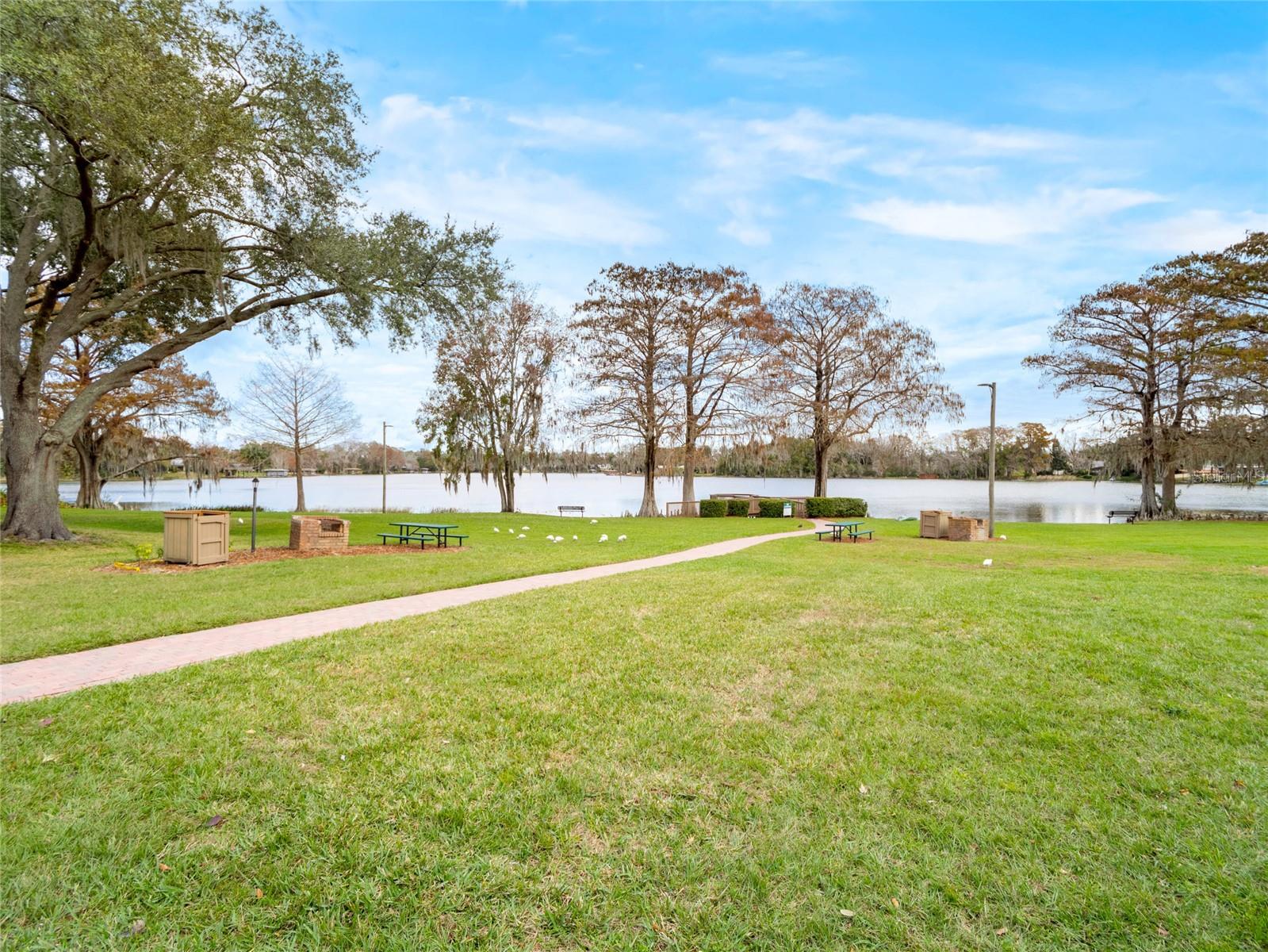 Image 30 of 31 For 1543 Lawndale Circle