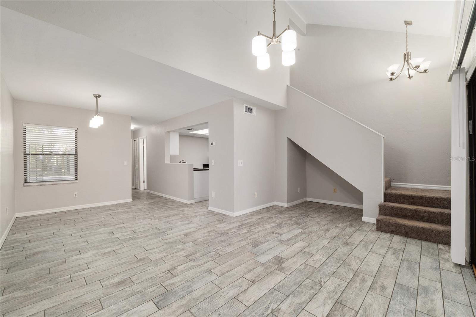 Image 10 of 47 For 7200 8th Avenue S122