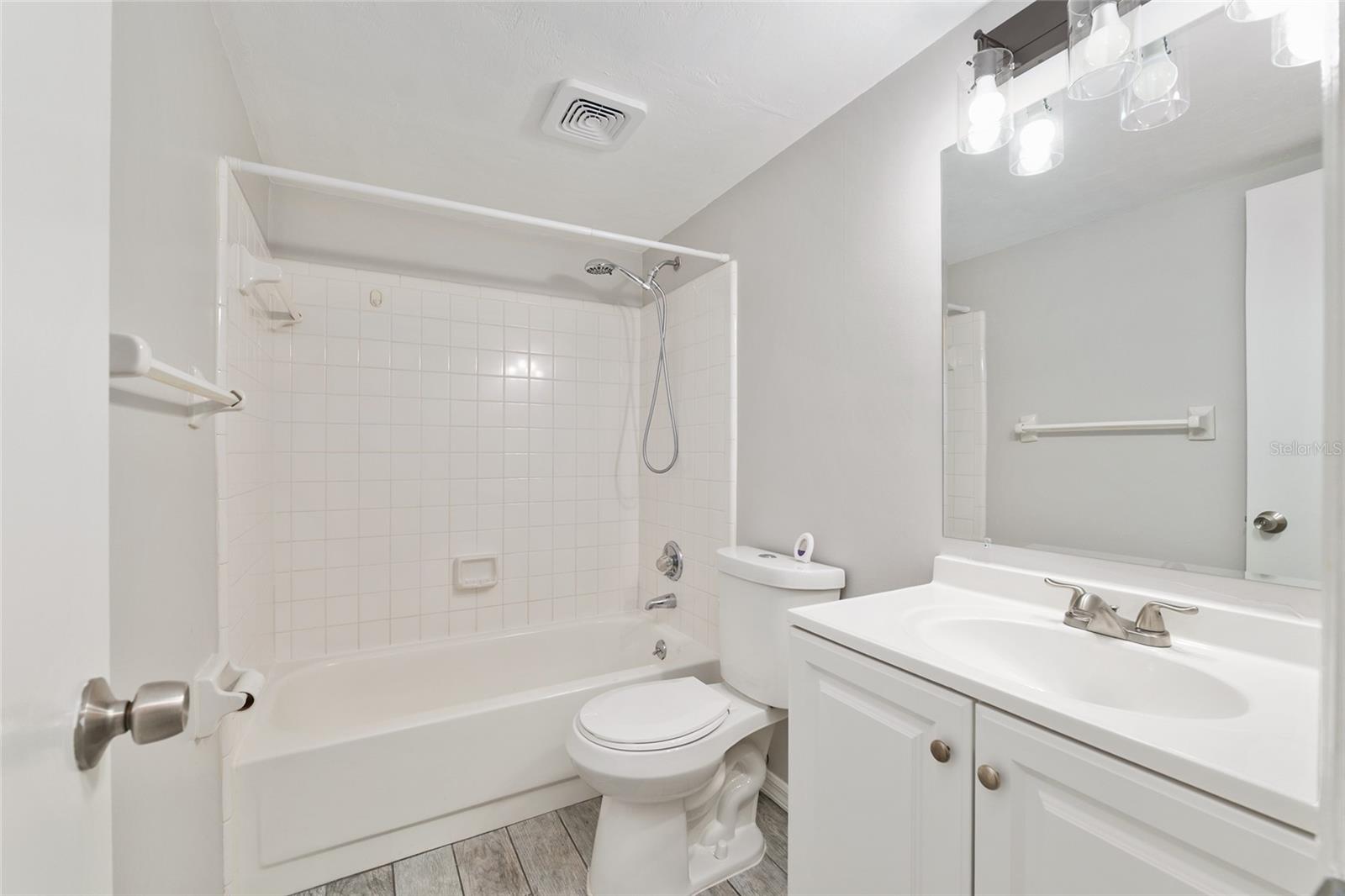 Image 25 of 47 For 7200 8th Avenue S122