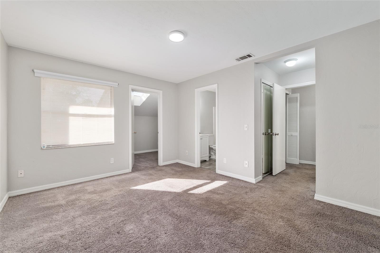 Image 29 of 47 For 7200 8th Avenue S122