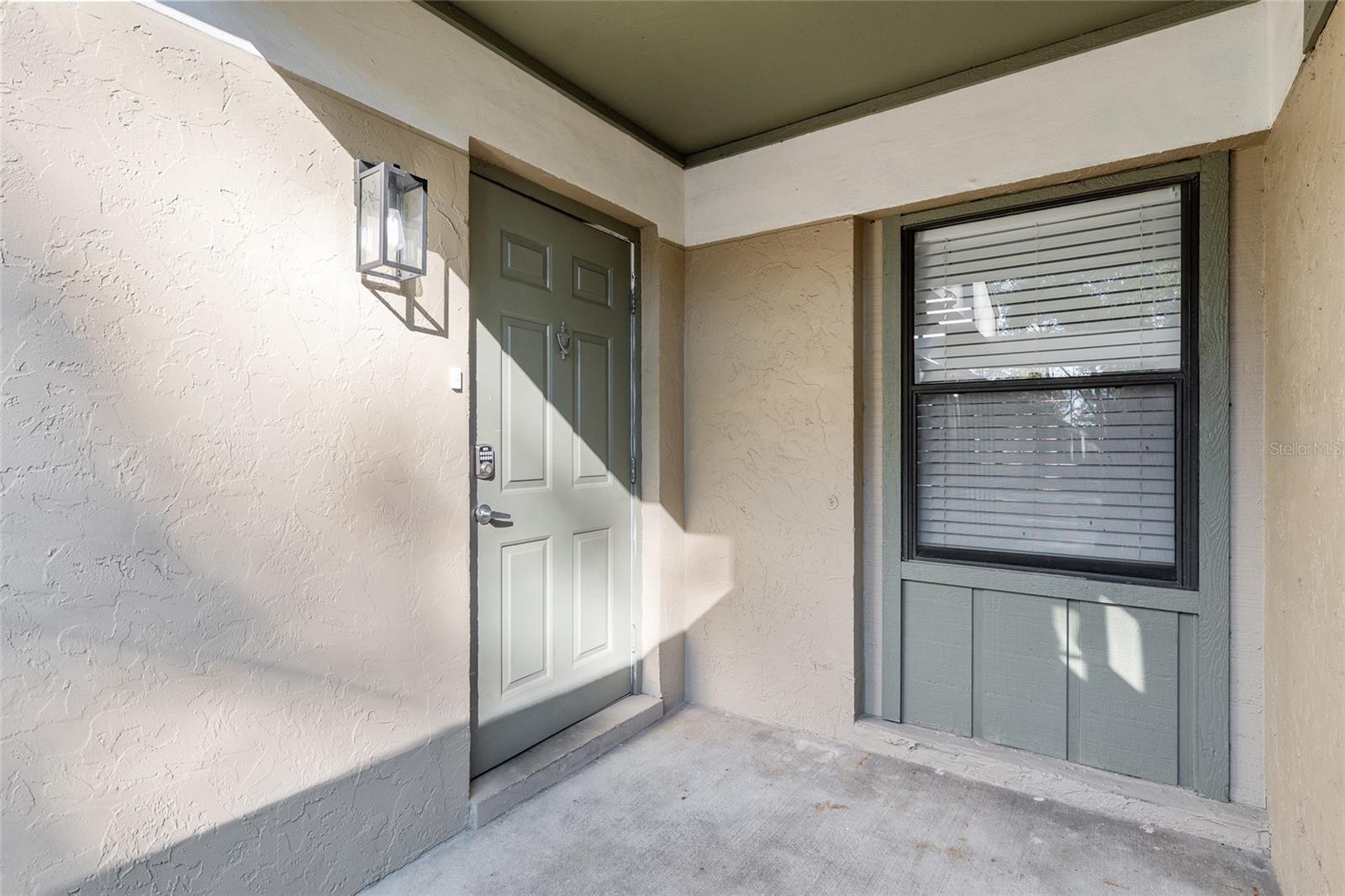 Image 5 of 47 For 7200 8th Avenue S122