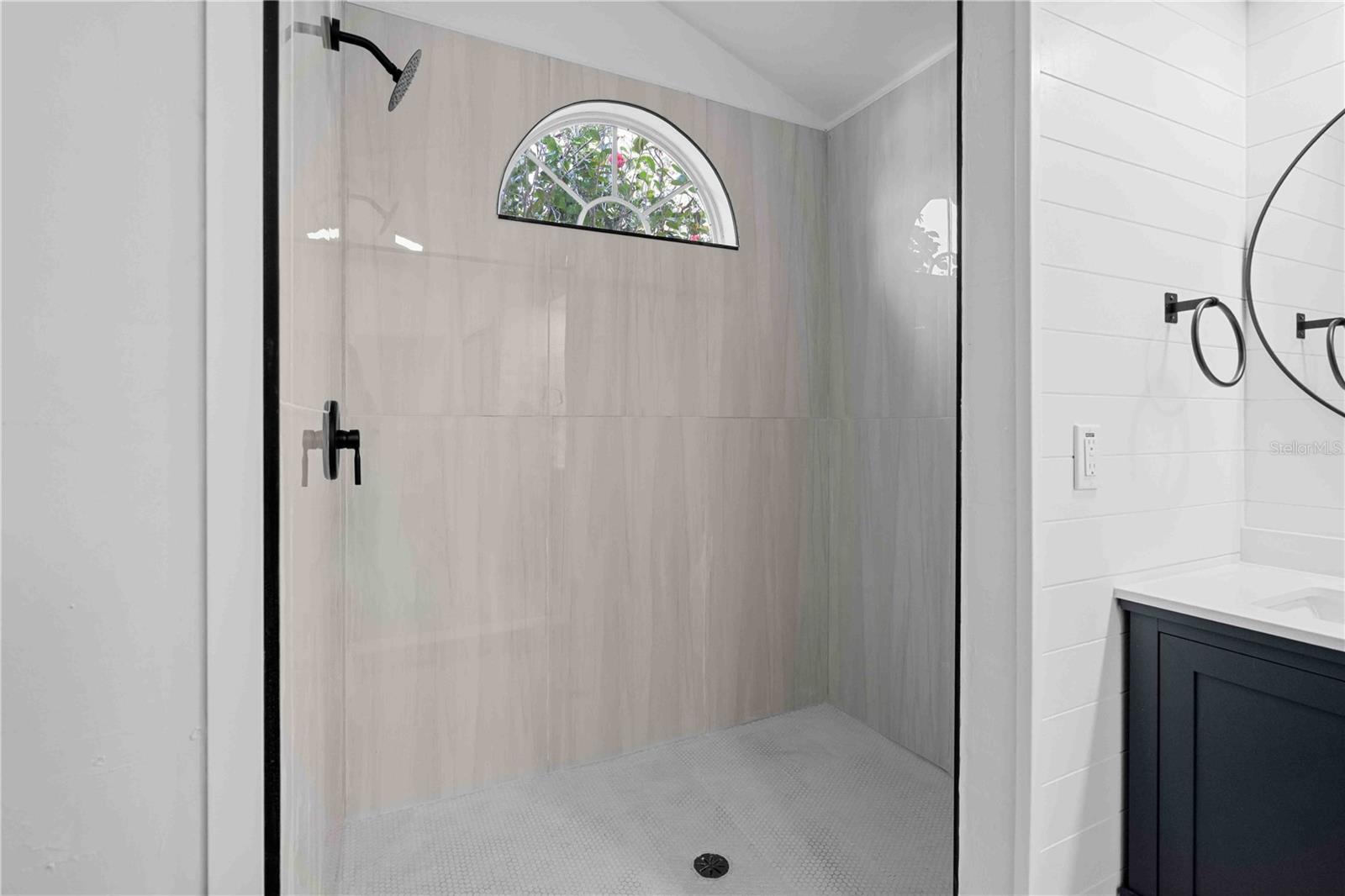 Image 10 of 12 For 4142 59th Terrace