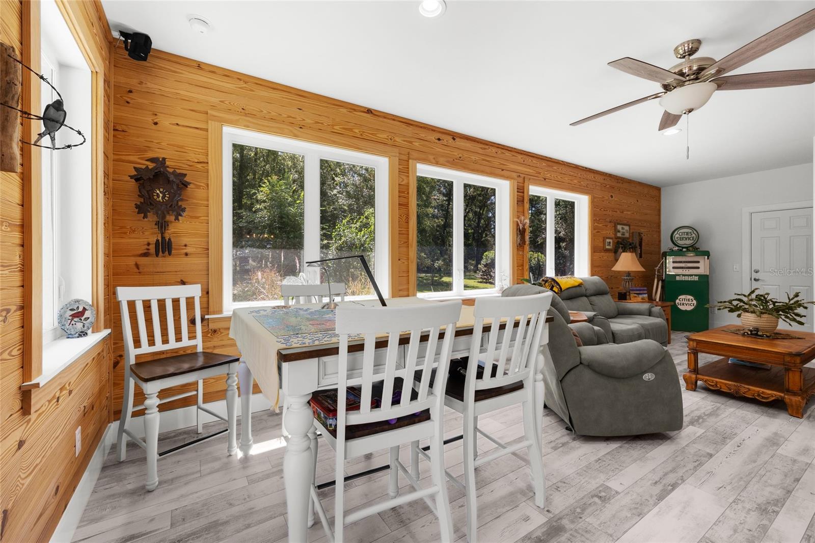 Image 16 of 46 For 4162 27th Lane