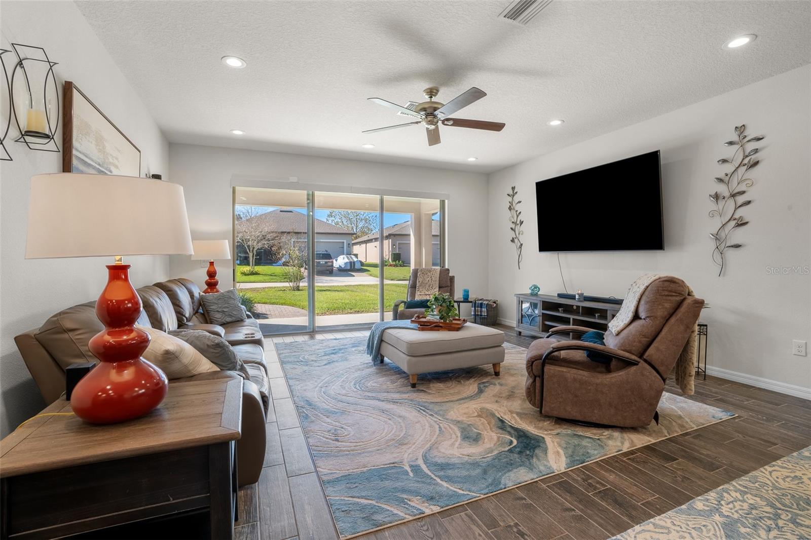 Image 16 of 43 For 2825 Murray Pass