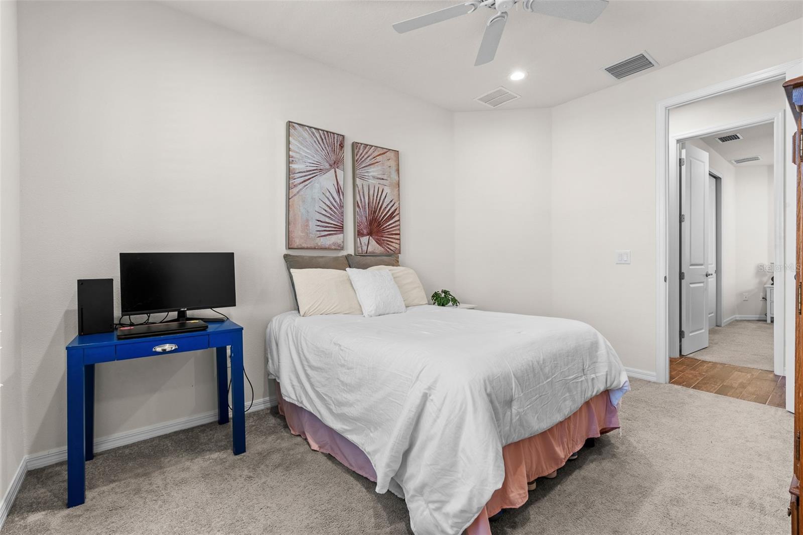 Image 26 of 43 For 2825 Murray Pass