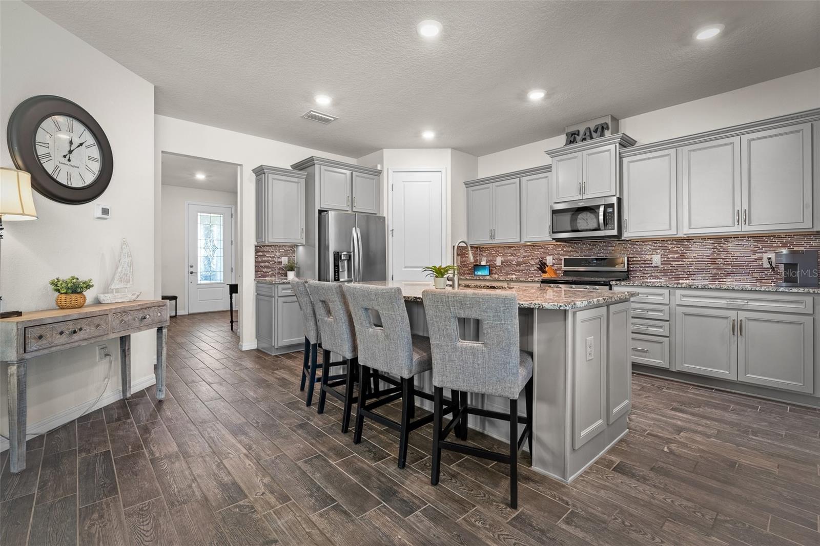 Image 6 of 43 For 2825 Murray Pass