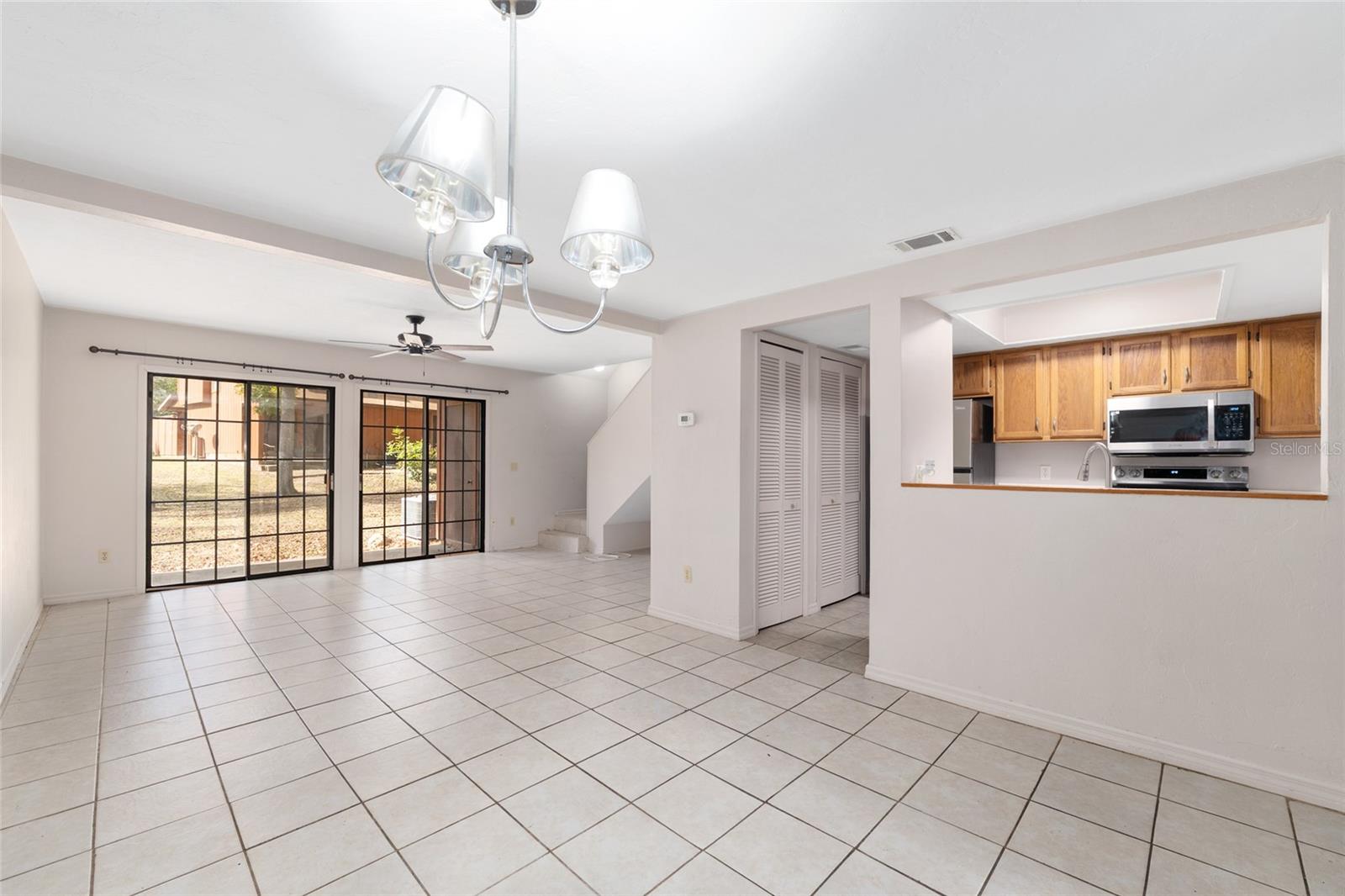 Image 15 of 34 For 900 62nd Boulevard I51