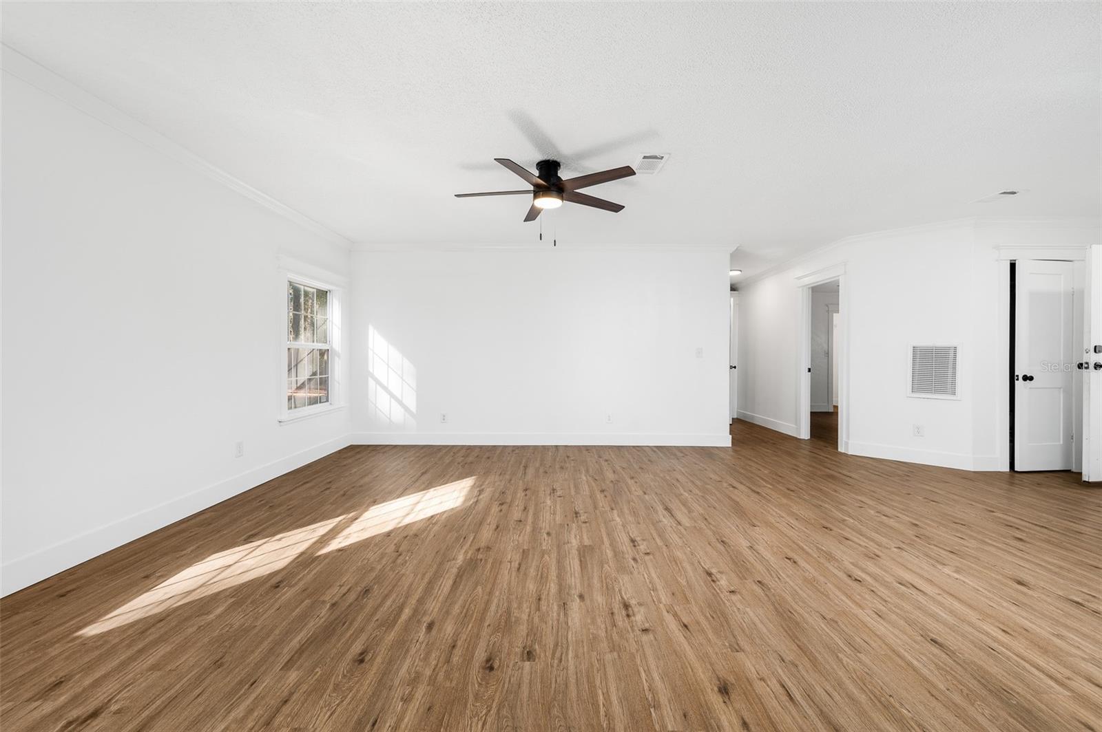 Image 30 of 55 For 13076 154th Street