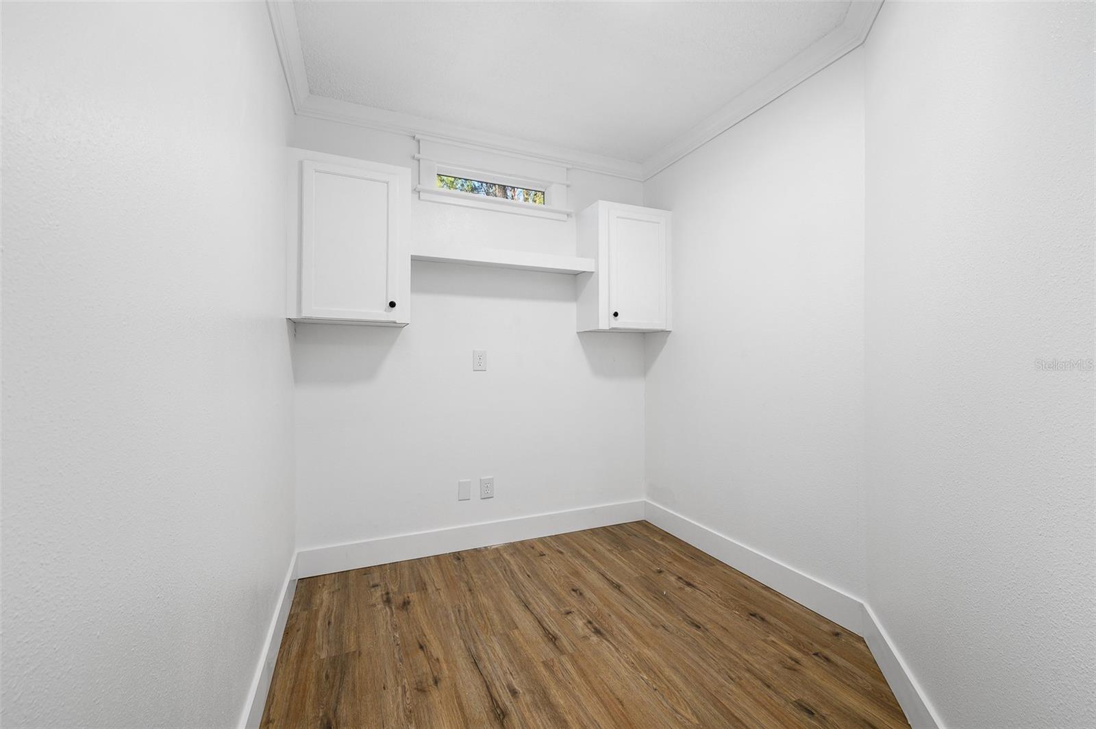 Image 38 of 55 For 13076 154th Street