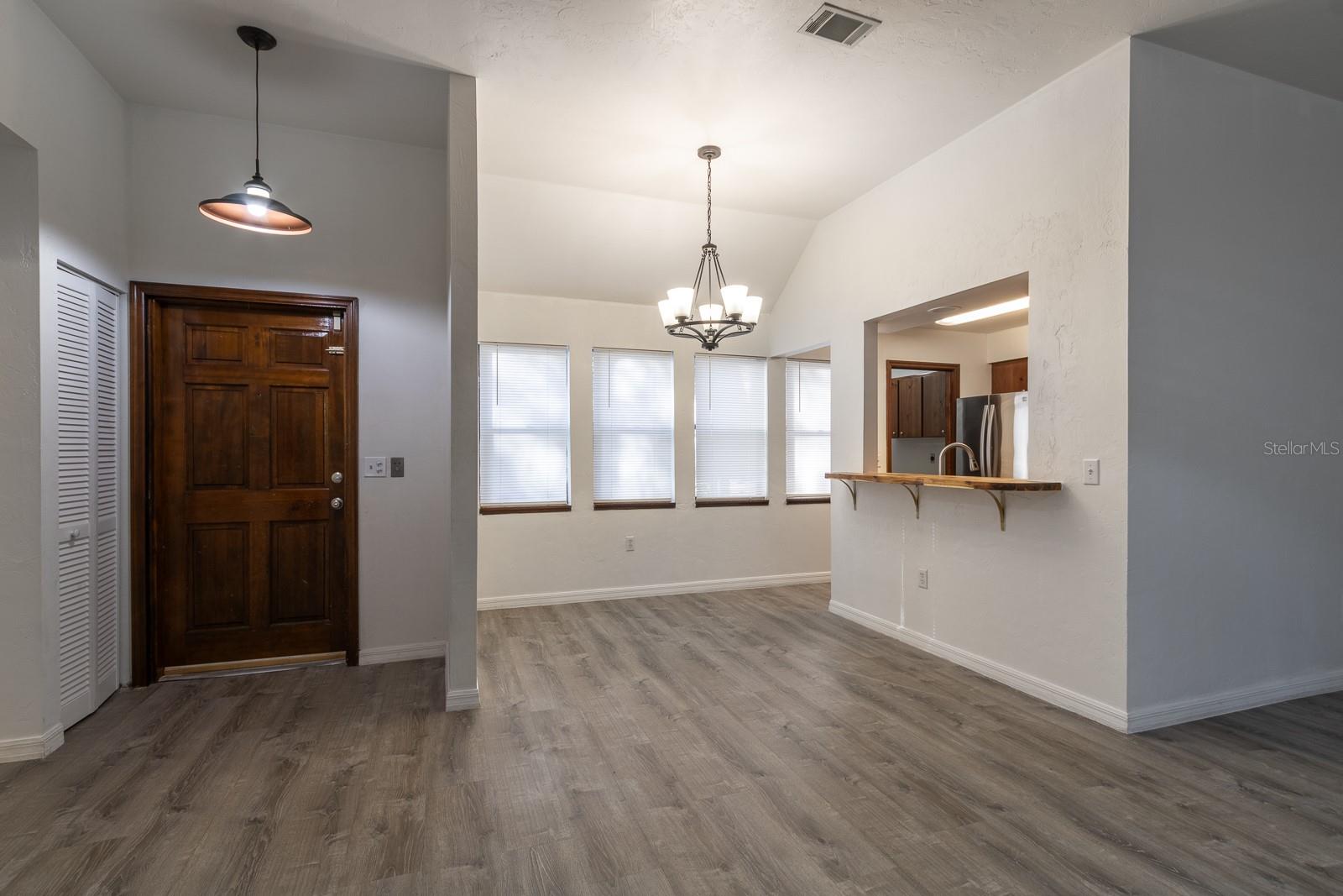 Image 7 of 26 For 5205 86th Terrace