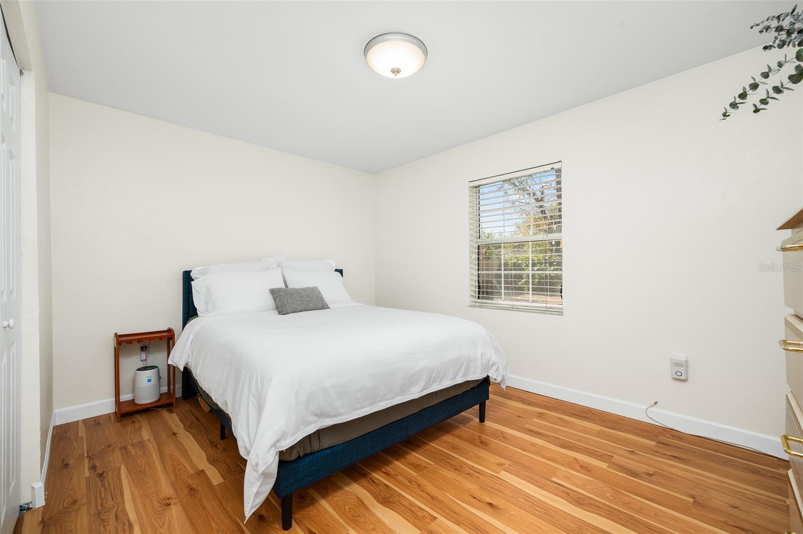 Image 15 of 32 For 6630 26th Terrace