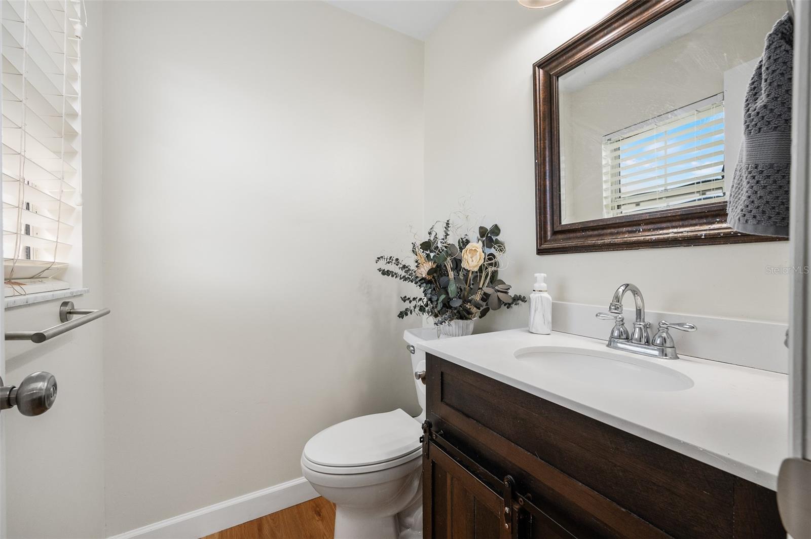 Image 17 of 32 For 6630 26th Terrace