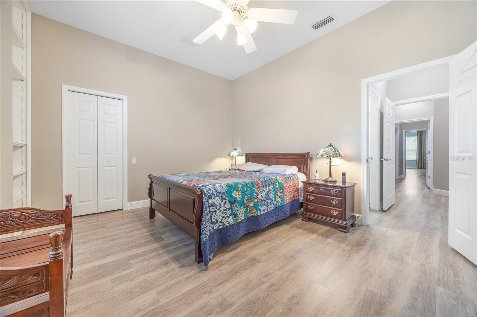 Image 35 of 52 For 5922 72nd Street