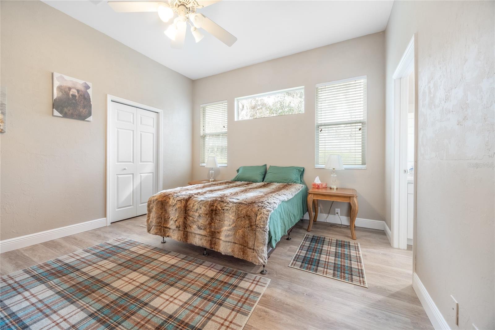 Image 43 of 52 For 5922 72nd Street