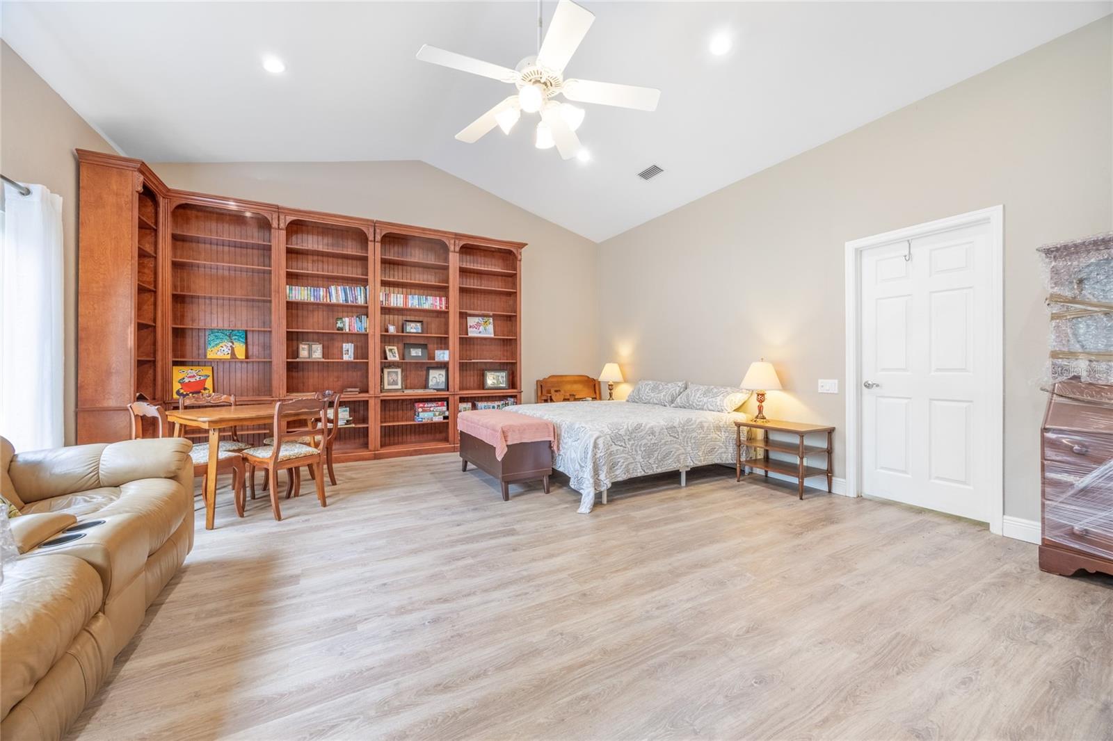 Image 45 of 52 For 5922 72nd Street