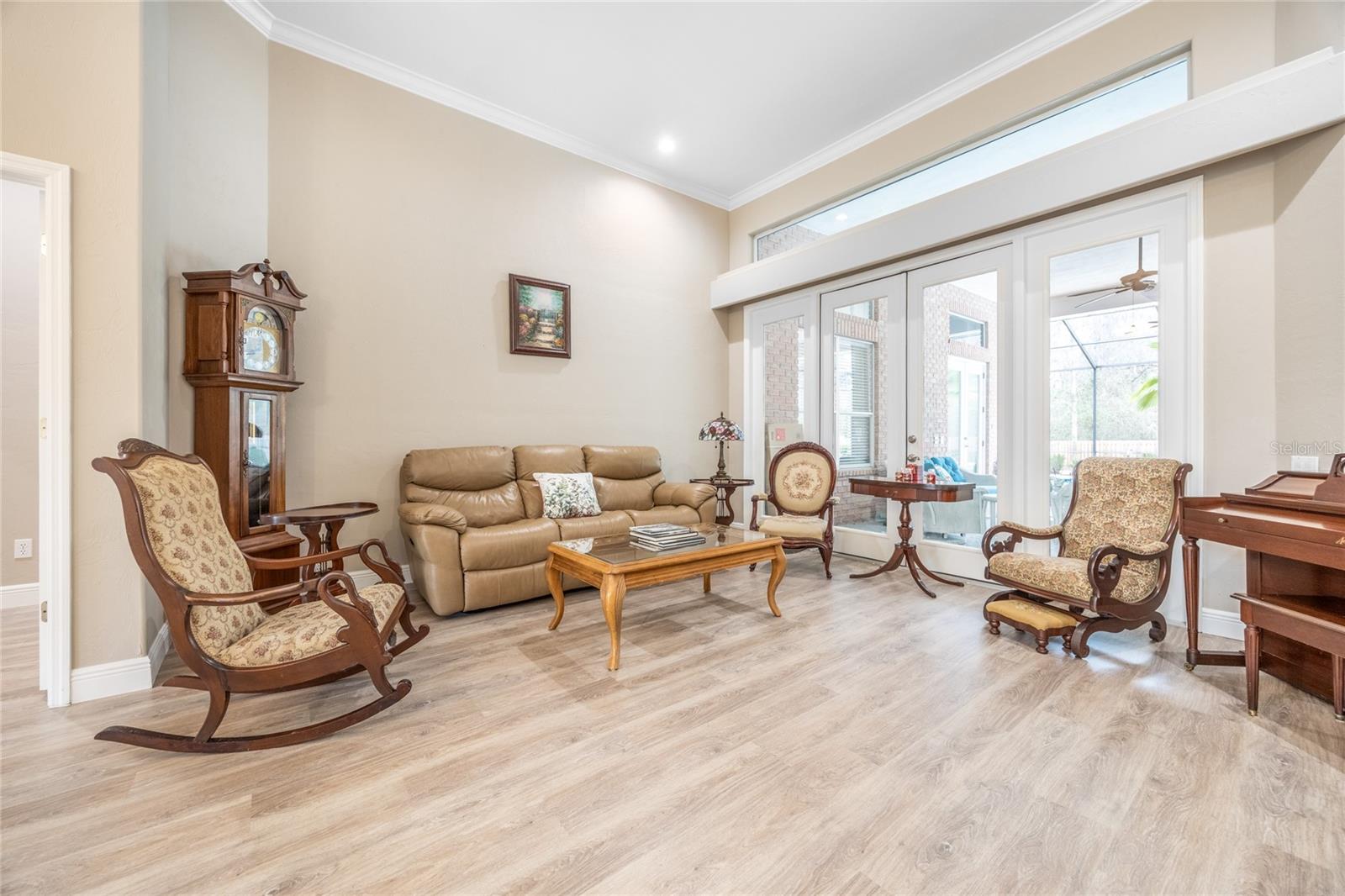 Image 7 of 52 For 5922 72nd Street