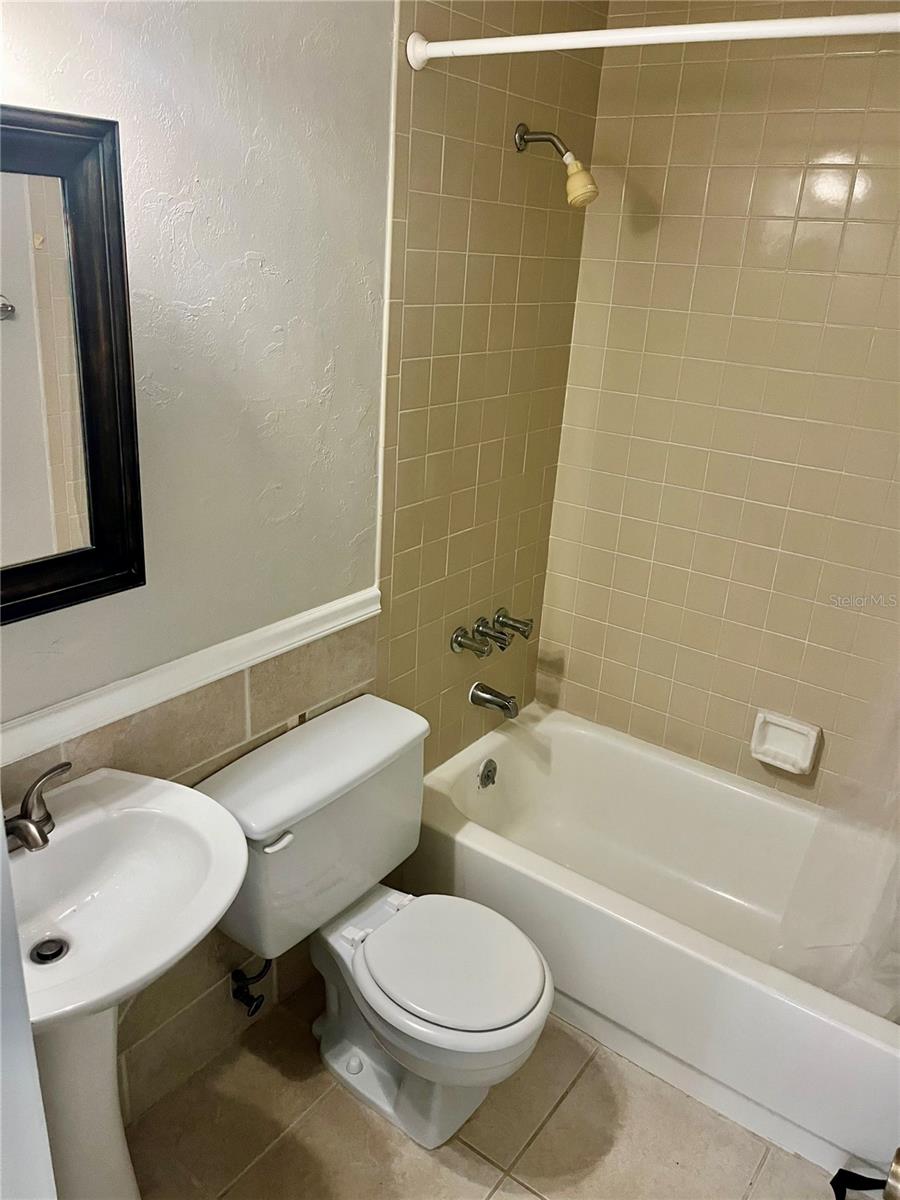 Image 13 of 17 For 3430 21st Drive D-2