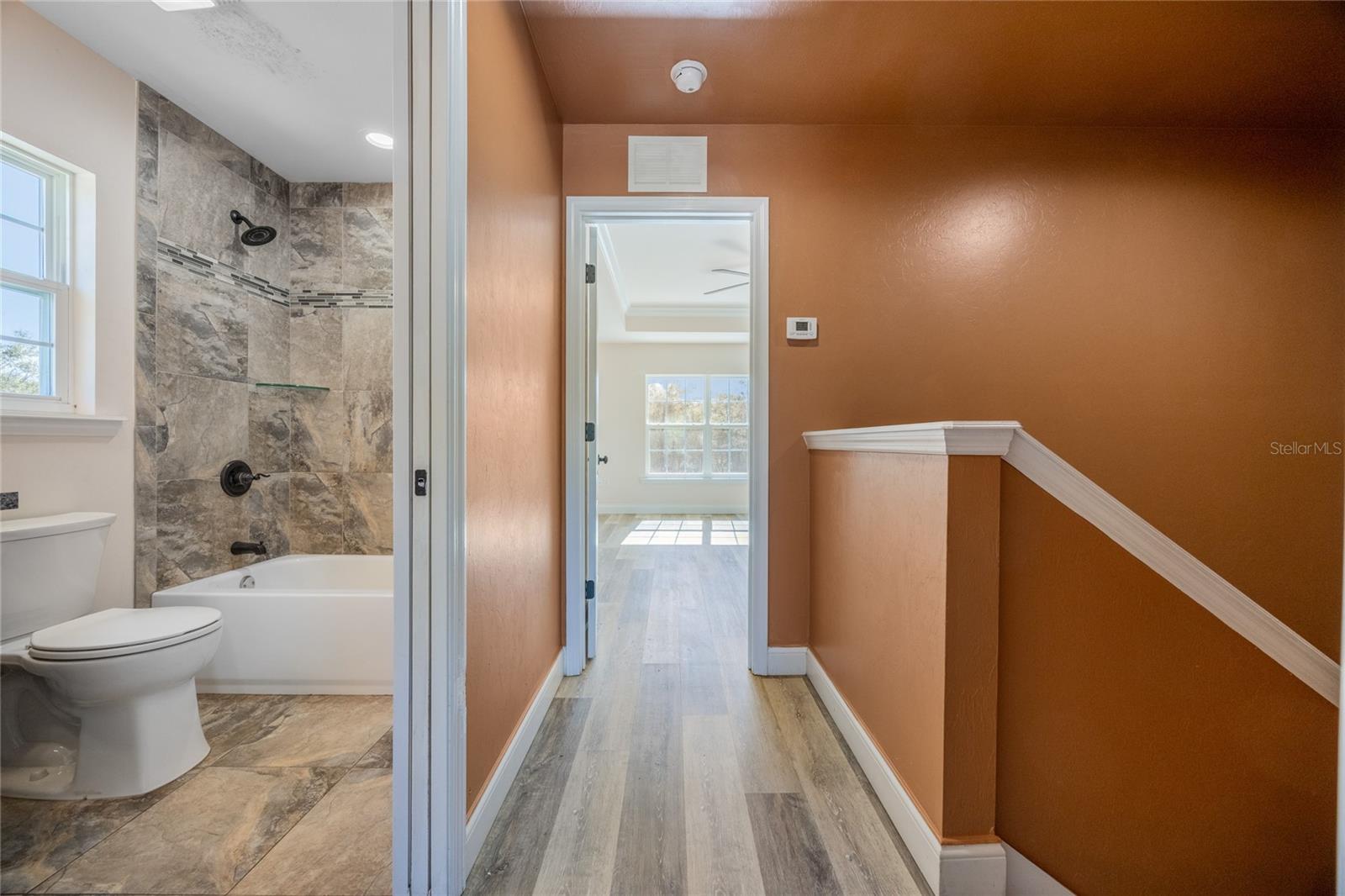 Image 22 of 38 For 10711 98th Lane