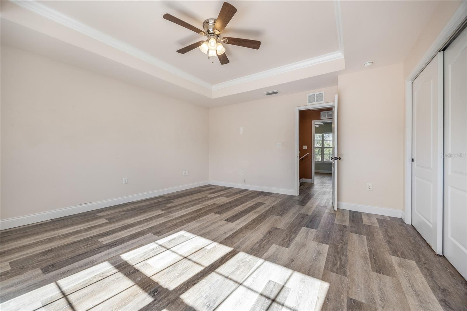 Image 26 of 38 For 10711 98th Lane