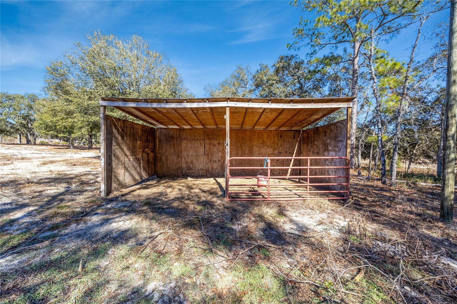 Image 32 of 38 For 10711 98th Lane