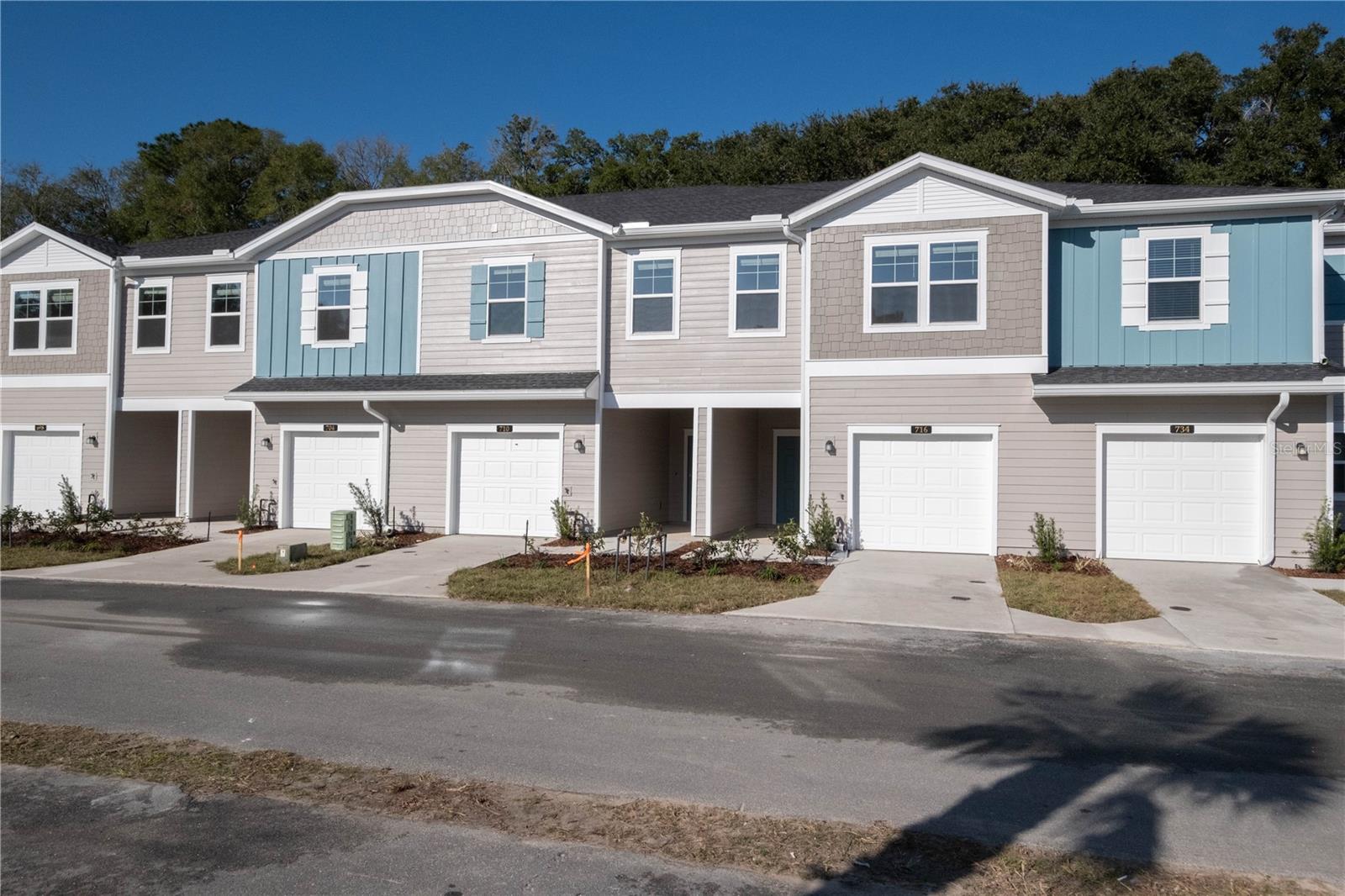 Image 2 of 35 For 704 126th Terrace 704