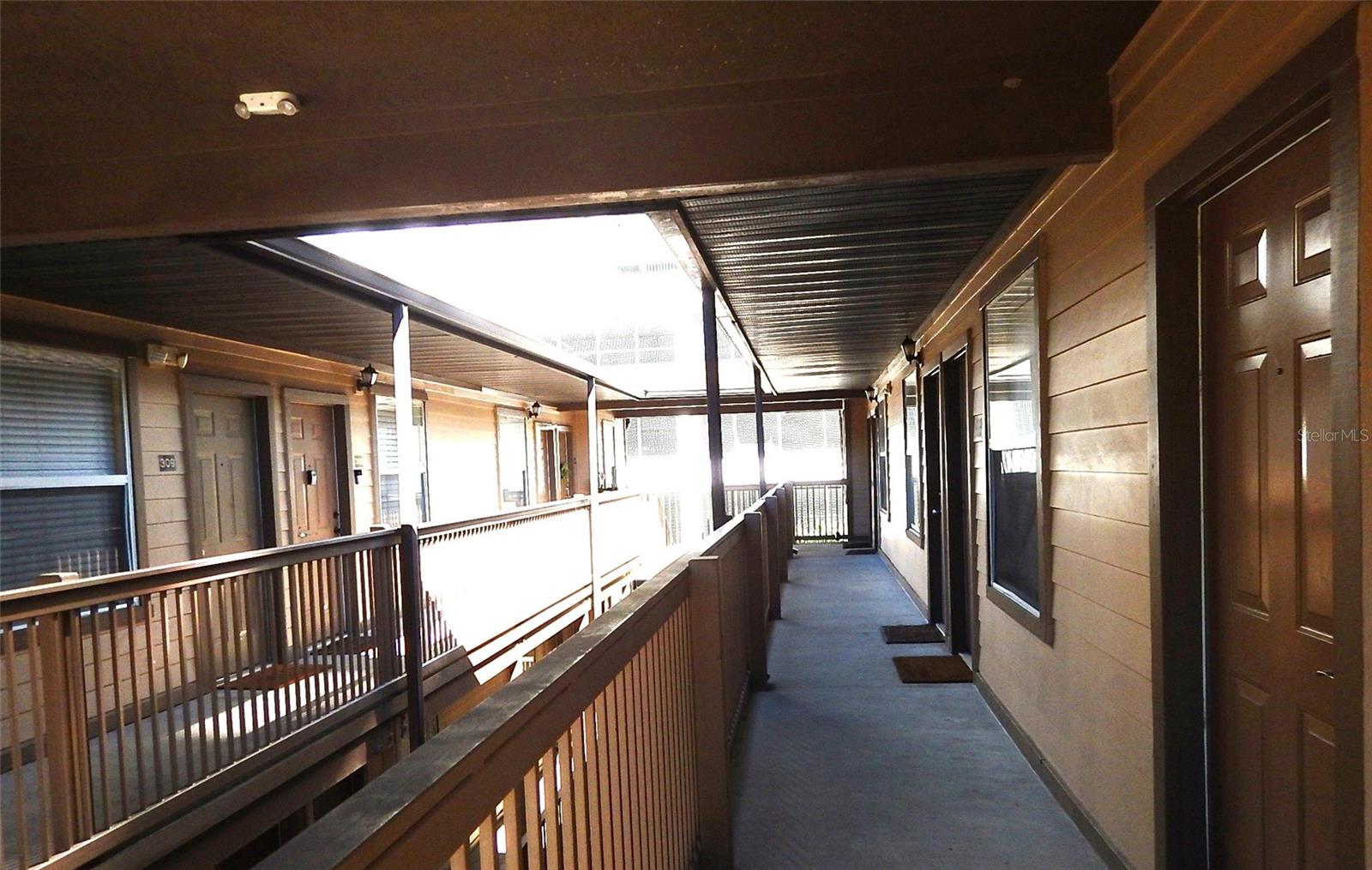 Image 10 of 15 For 1220 1st Avenue 305