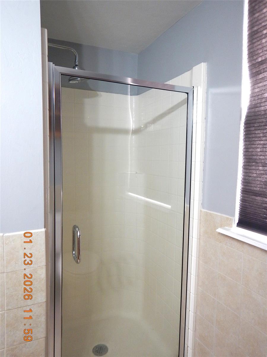 Image 8 of 15 For 1220 1st Avenue 305