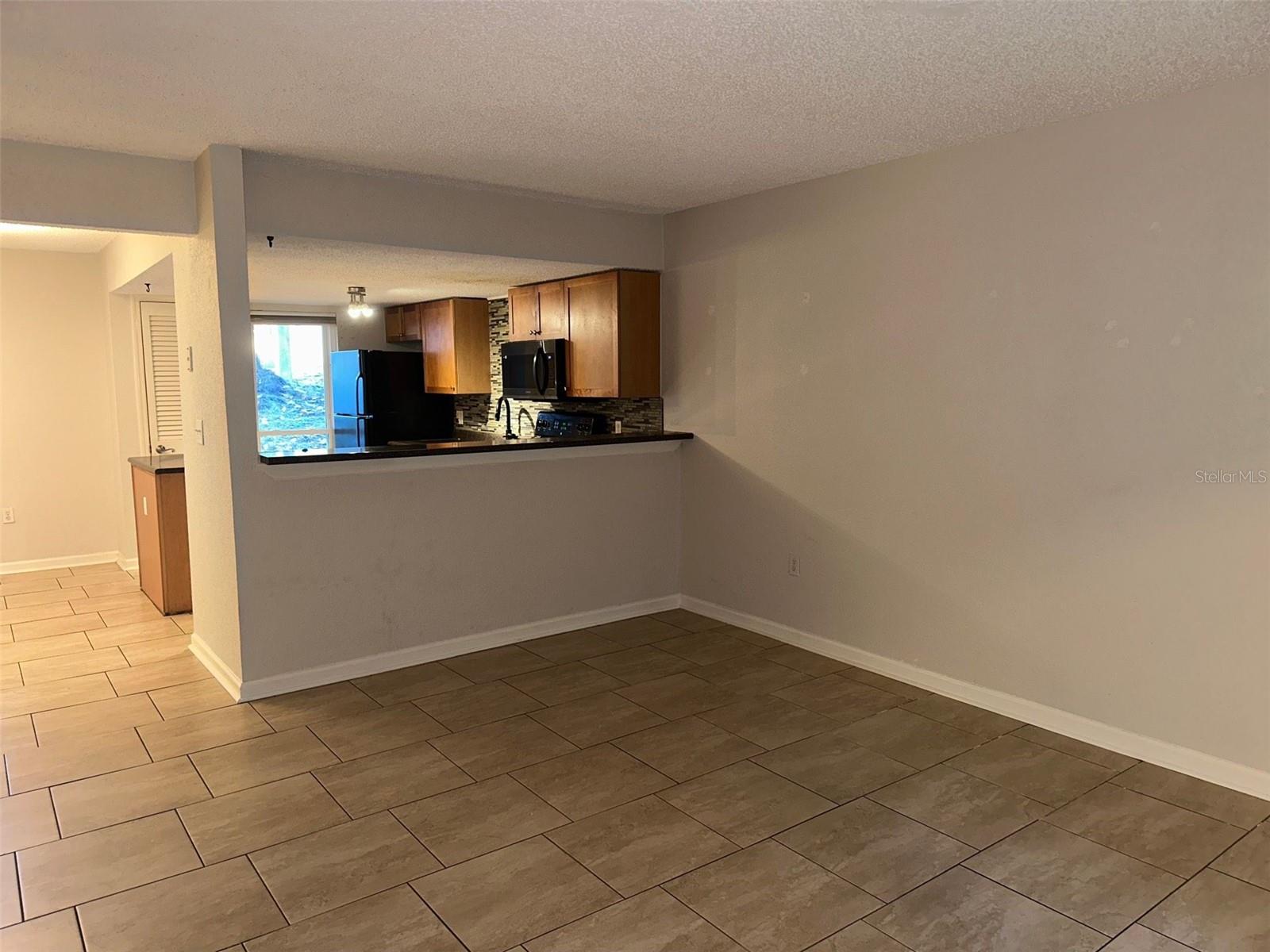 Image 5 of 17 For 1810 23rd Boulevard 109