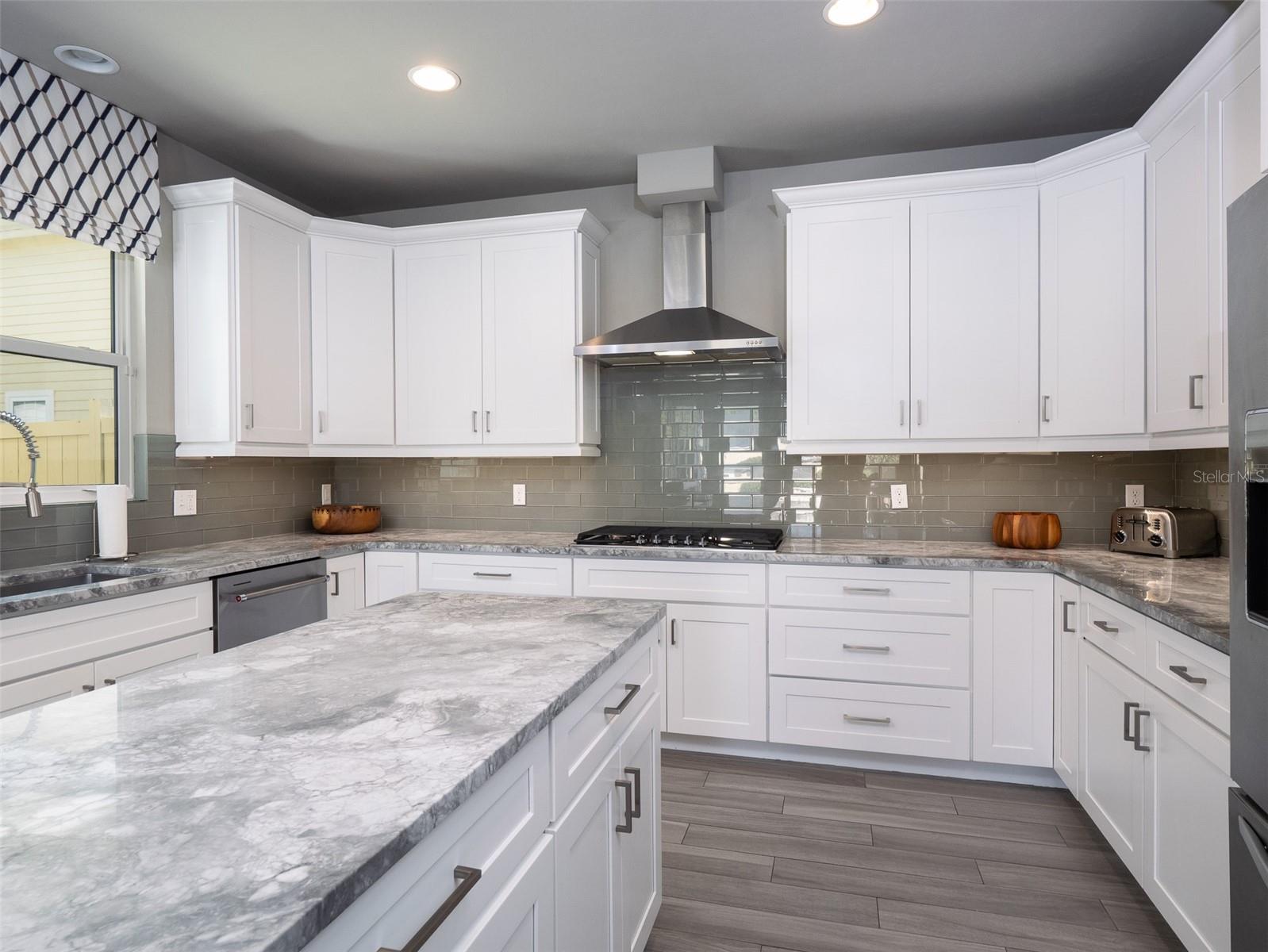 Image 11 of 24 For 4004 63rd Street