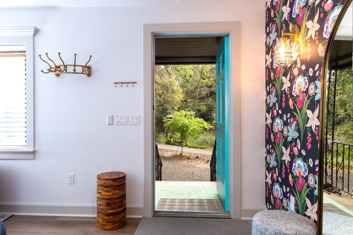 Image 6 of 37 For 304 24th Street