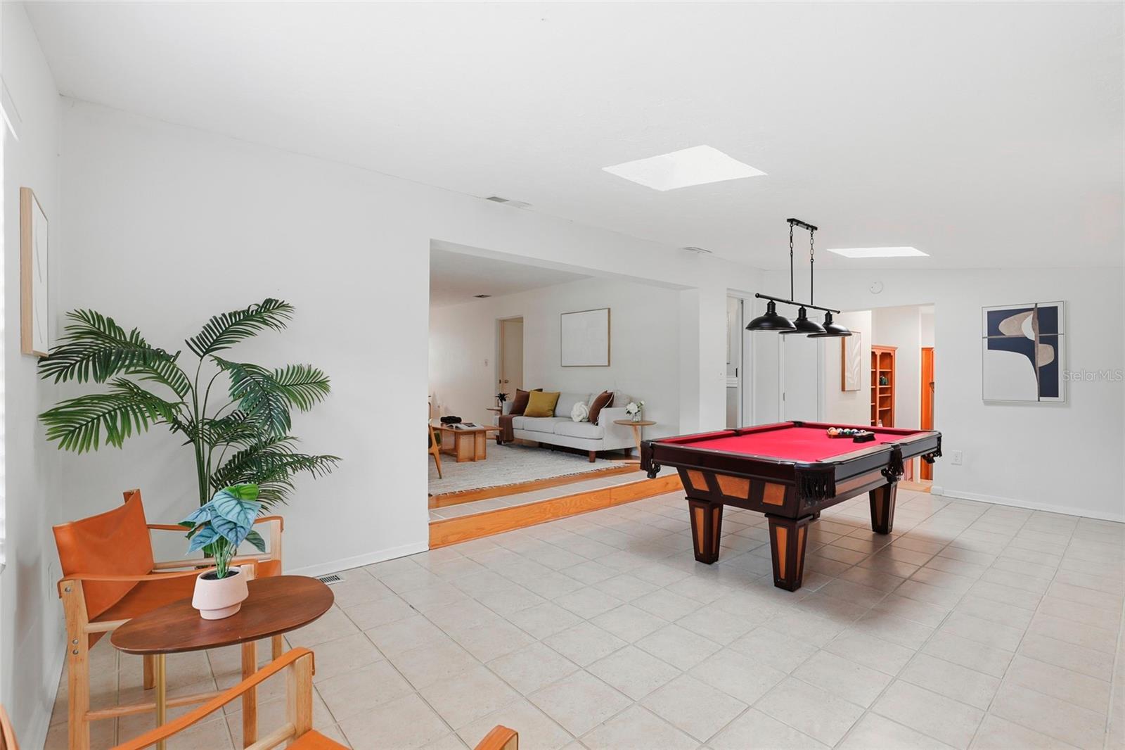 Image 11 of 38 For 2035 12th Road