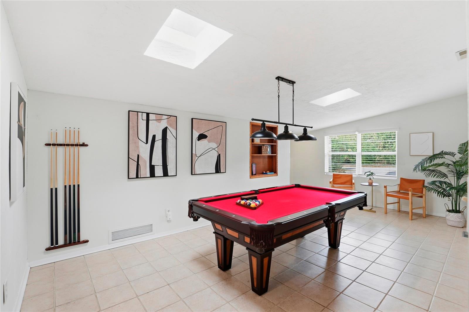 Image 12 of 38 For 2035 12th Road