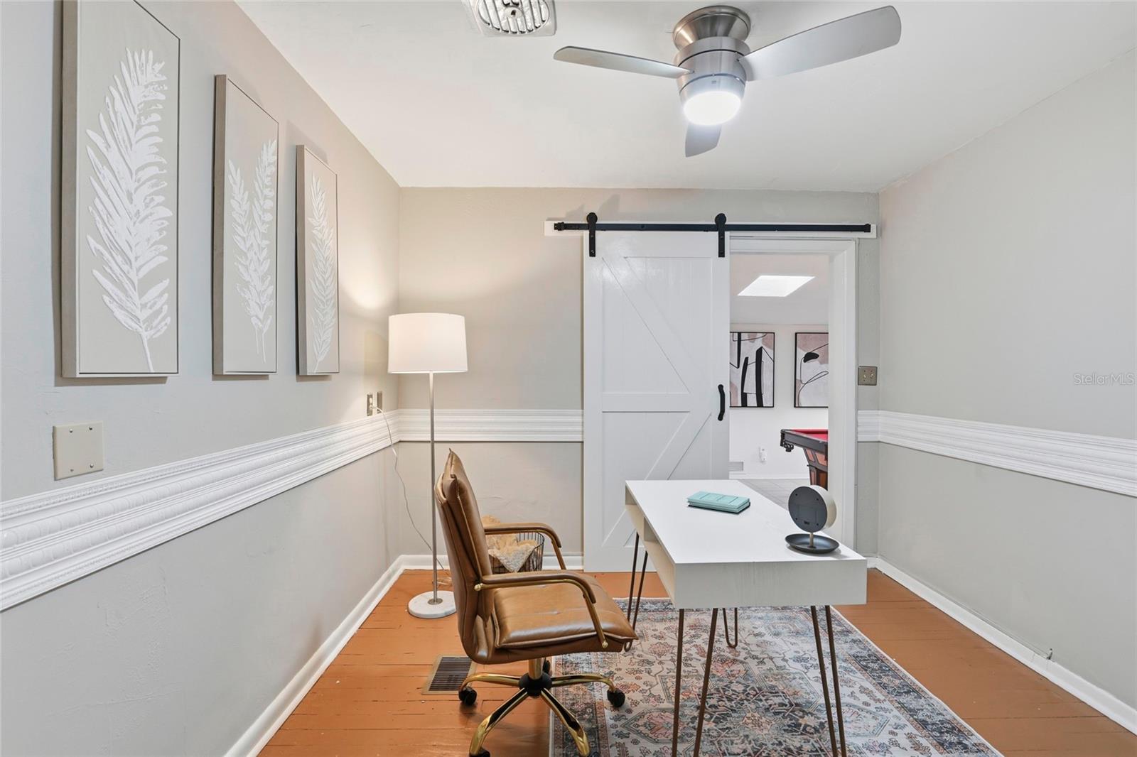 Image 22 of 38 For 2035 12th Road