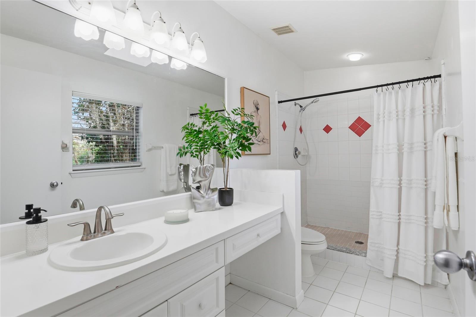 Image 26 of 38 For 2035 12th Road