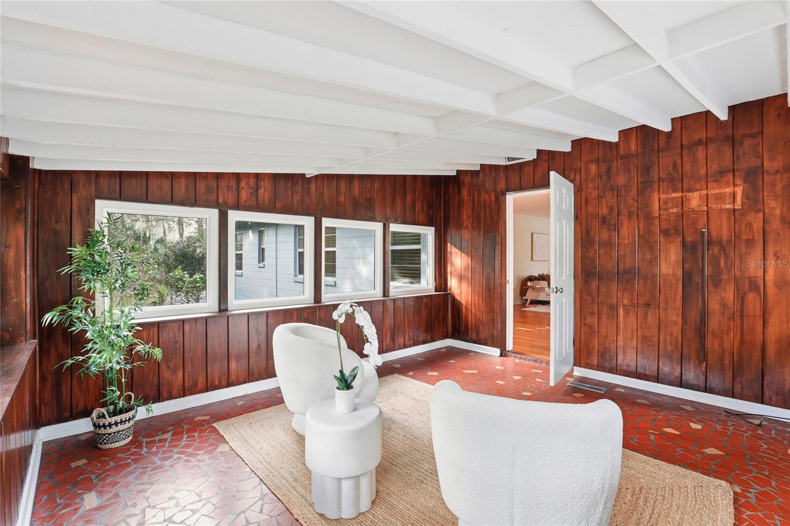 Image 5 of 38 For 2035 12th Road