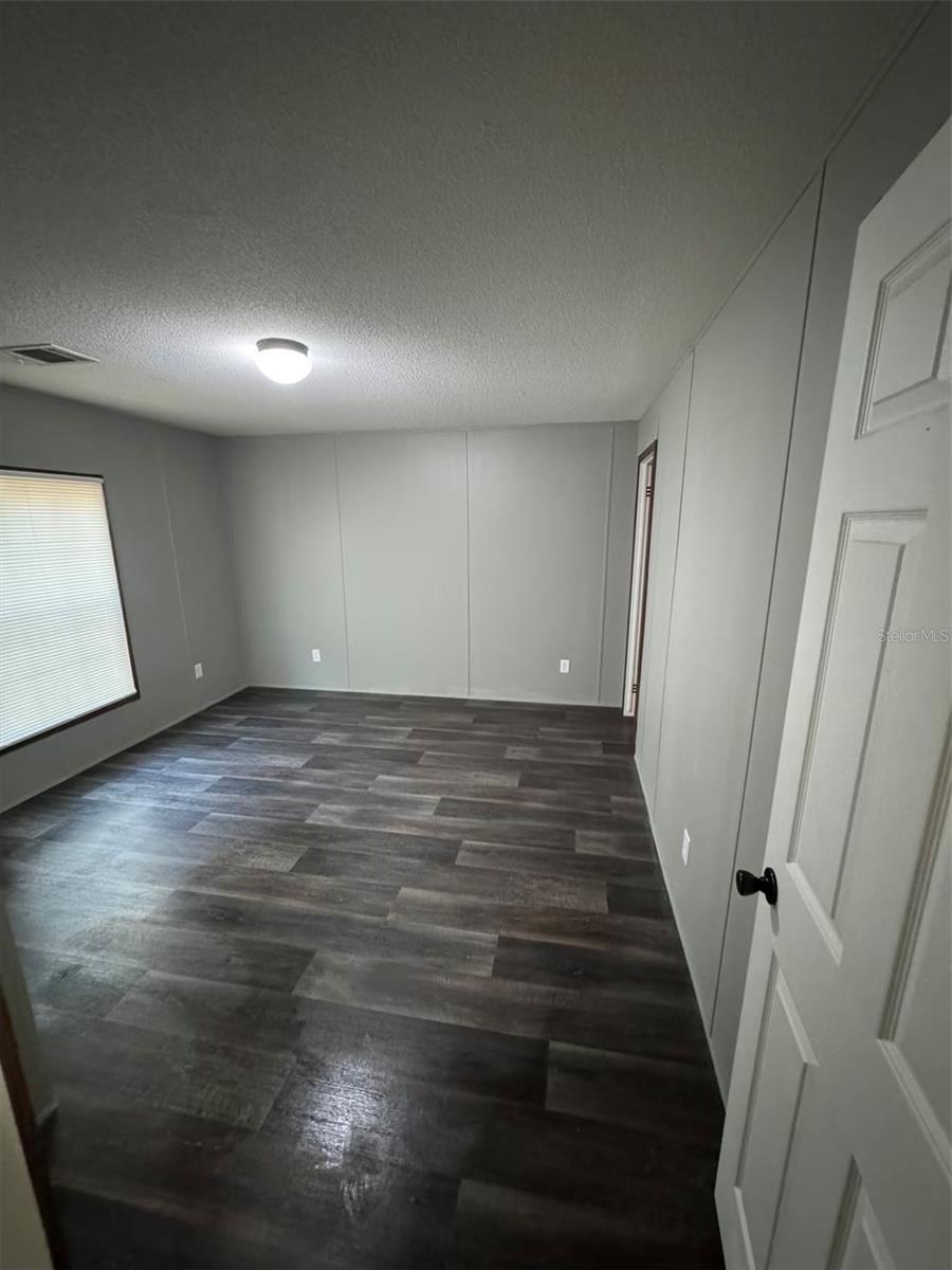 Image 10 of 16 For 23899 112th Terrace