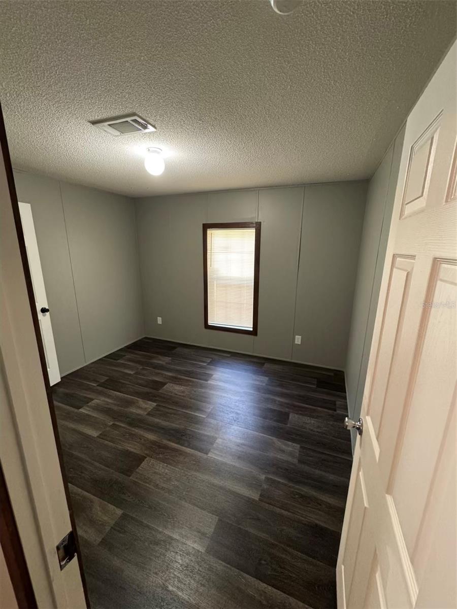 Image 12 of 16 For 23899 112th Terrace