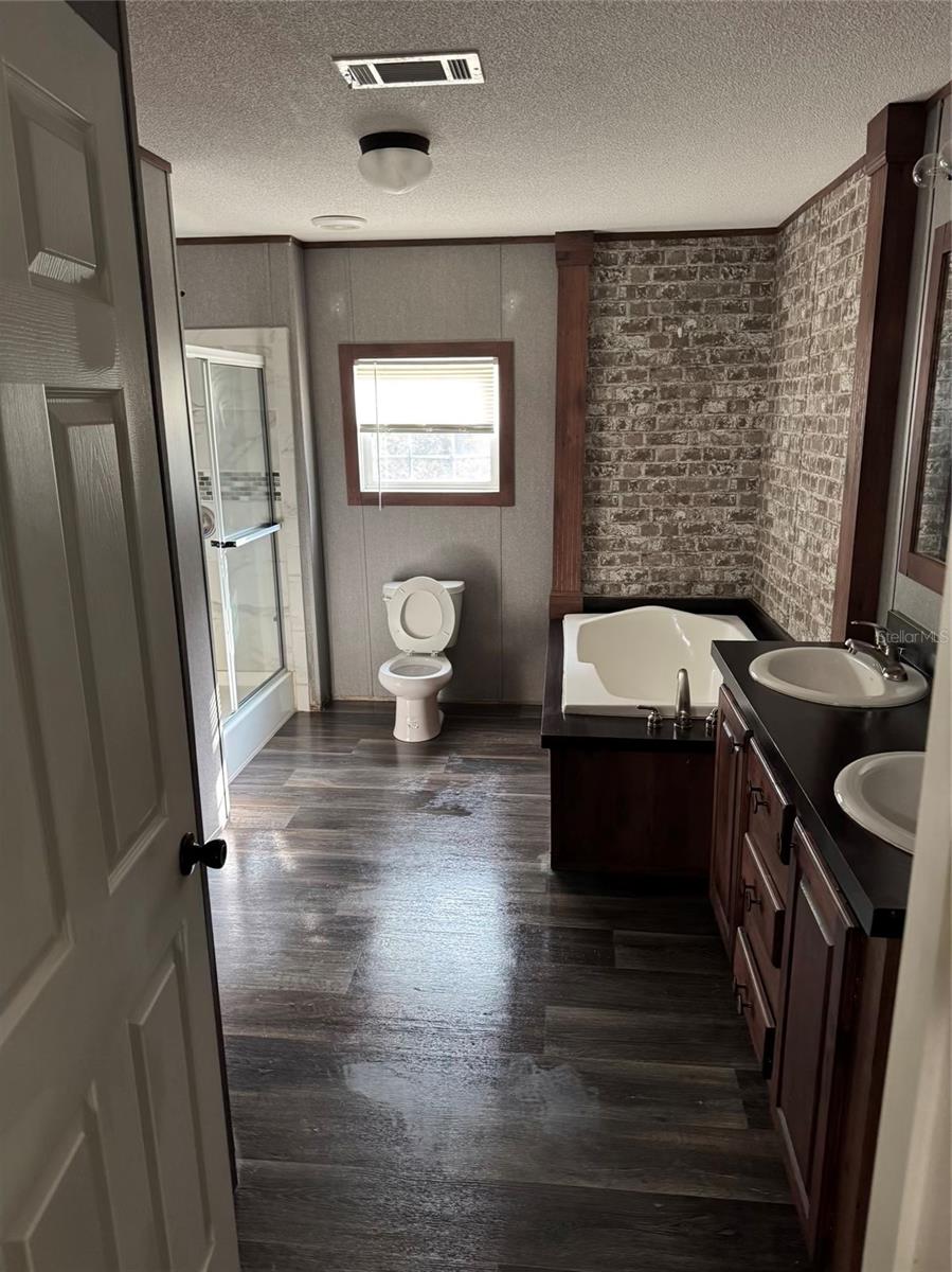 Image 7 of 16 For 23899 112th Terrace